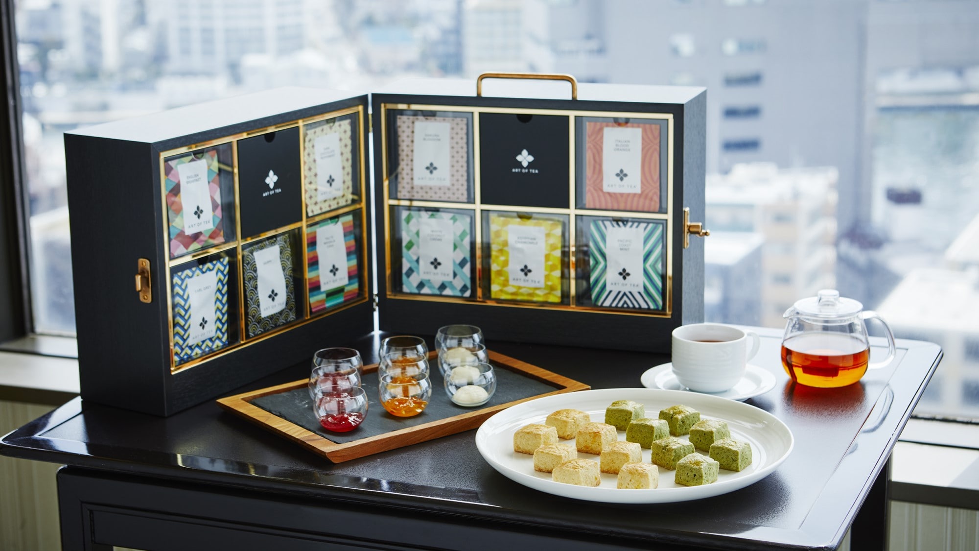 Hình ảnh giờ uống trà tại Executive Lounge tầng 20