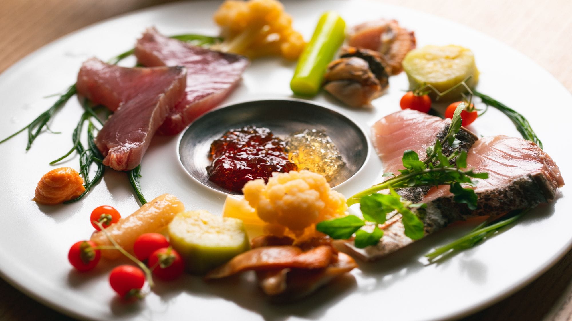 [Meals] We offer delicate kaiseki meals that are particular about the season and deliciousness of Ehime (example).