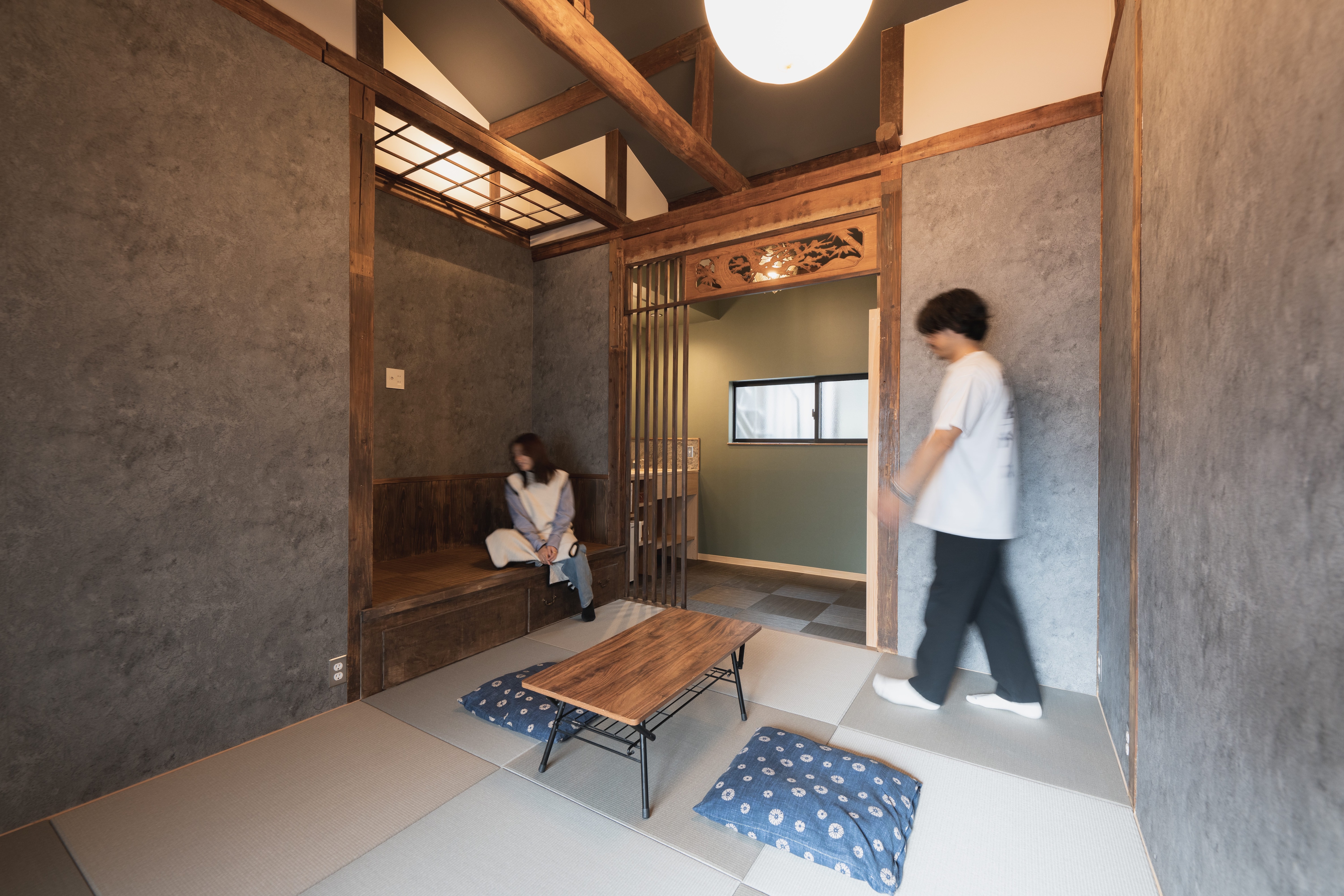 Japanese-style room
