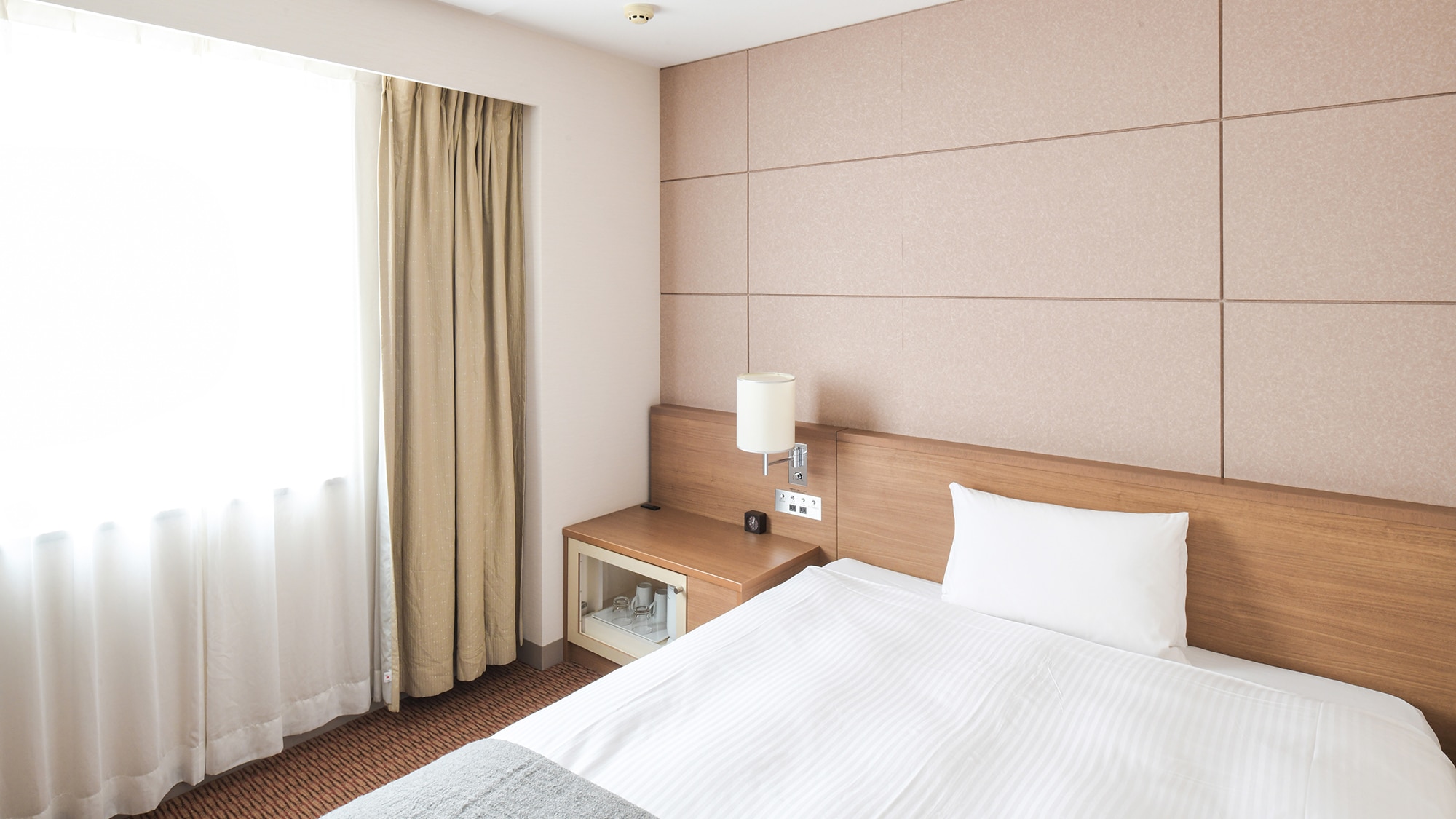 ⑦Phòng đơn tiêu chuẩn [Phía tòa nhà] Chiều rộng giường 150cm x 1