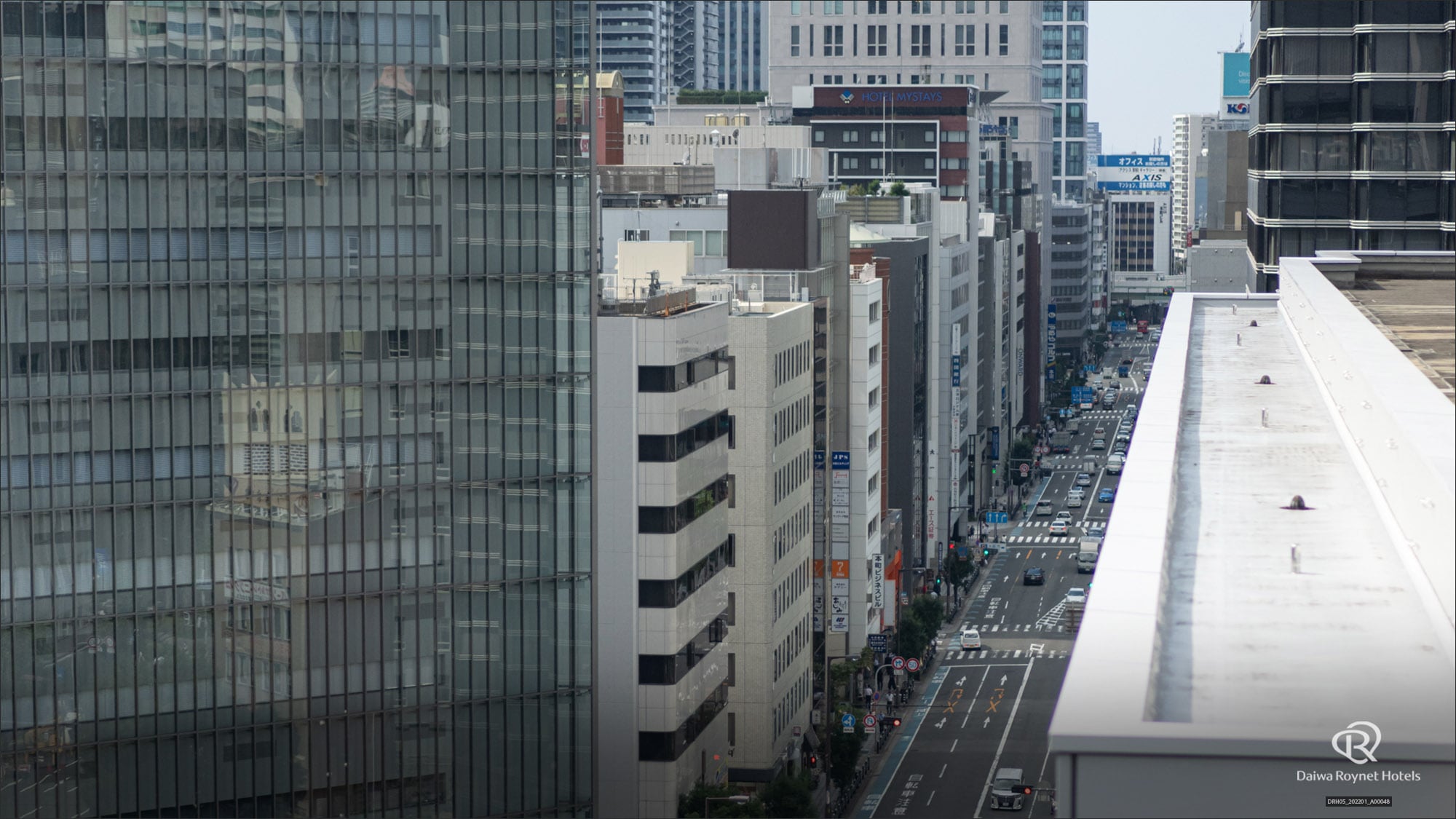 Suite room AKARI overlooking Honmachi, a business district in Osaka