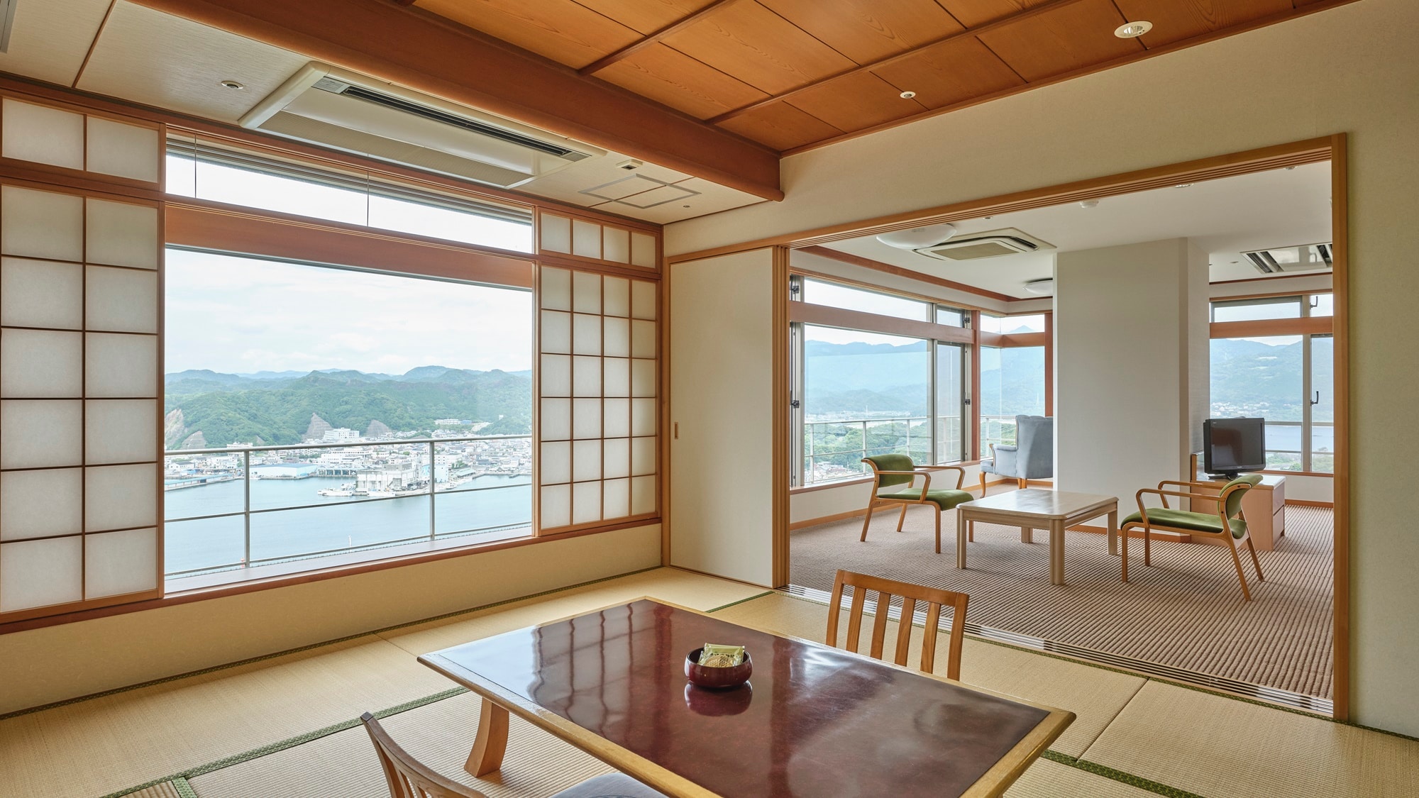 Kamar Sudut Yamagamikan Bergaya Jepang-Barat