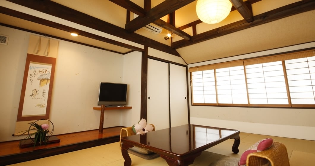 Guest room with bath at Kanaru Sanso [Iris]