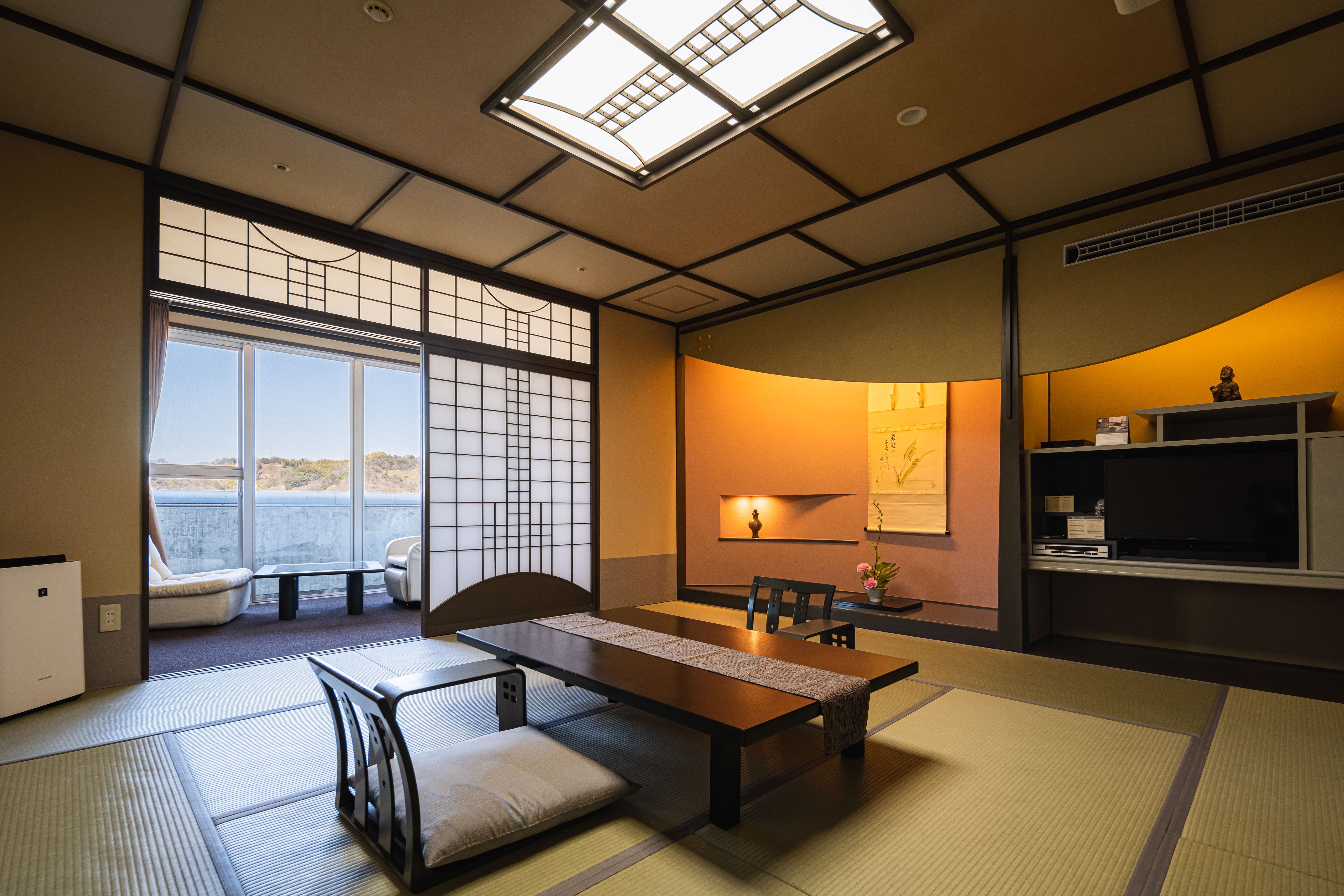 Room 808 Shofuro