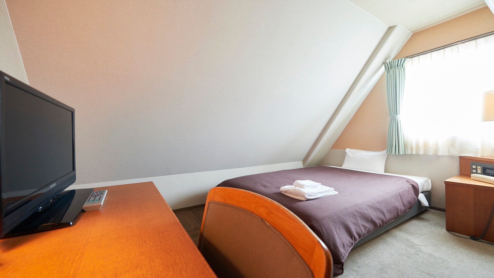 Attic semi-double room