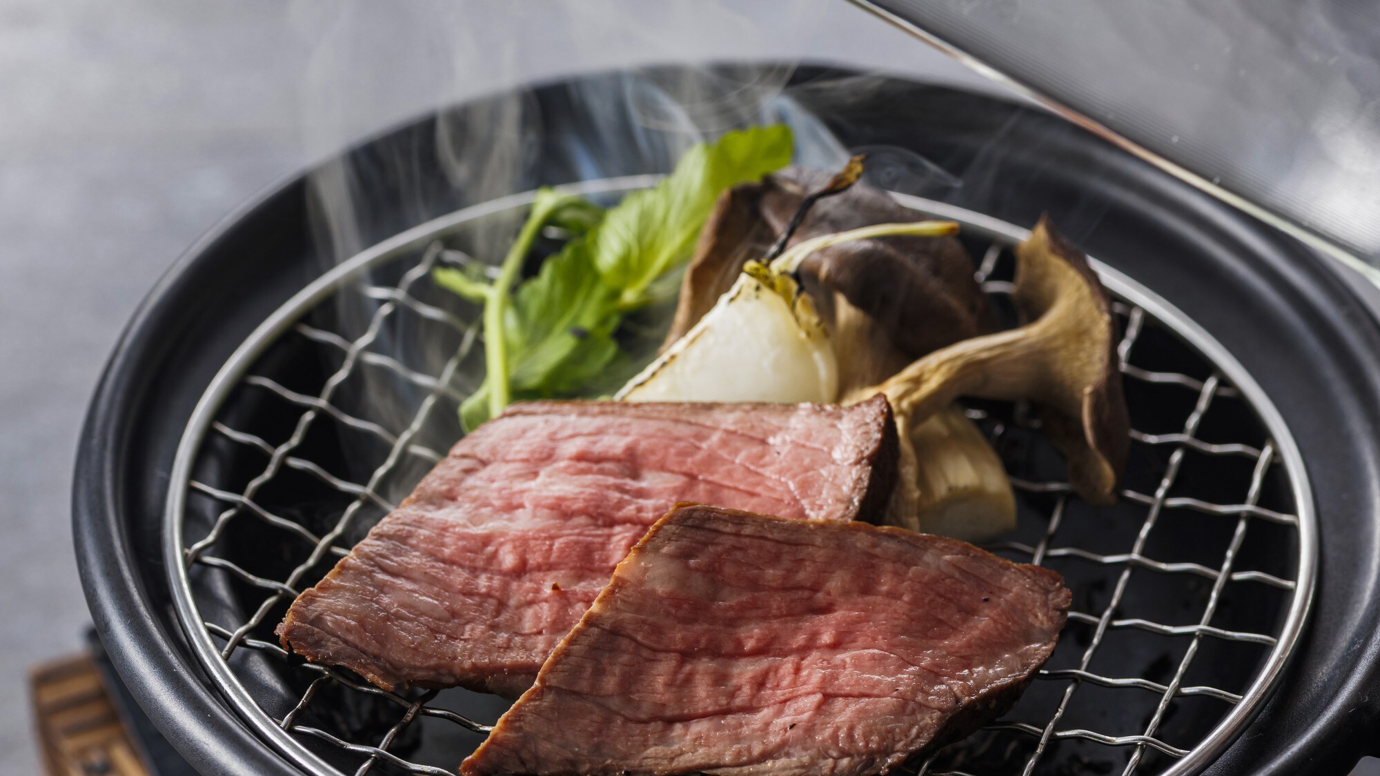 [Land's Blessings Kaiseki] Winter 2025: Smoked beef from the prefecture with the aroma of Shizuoka roasted green tea