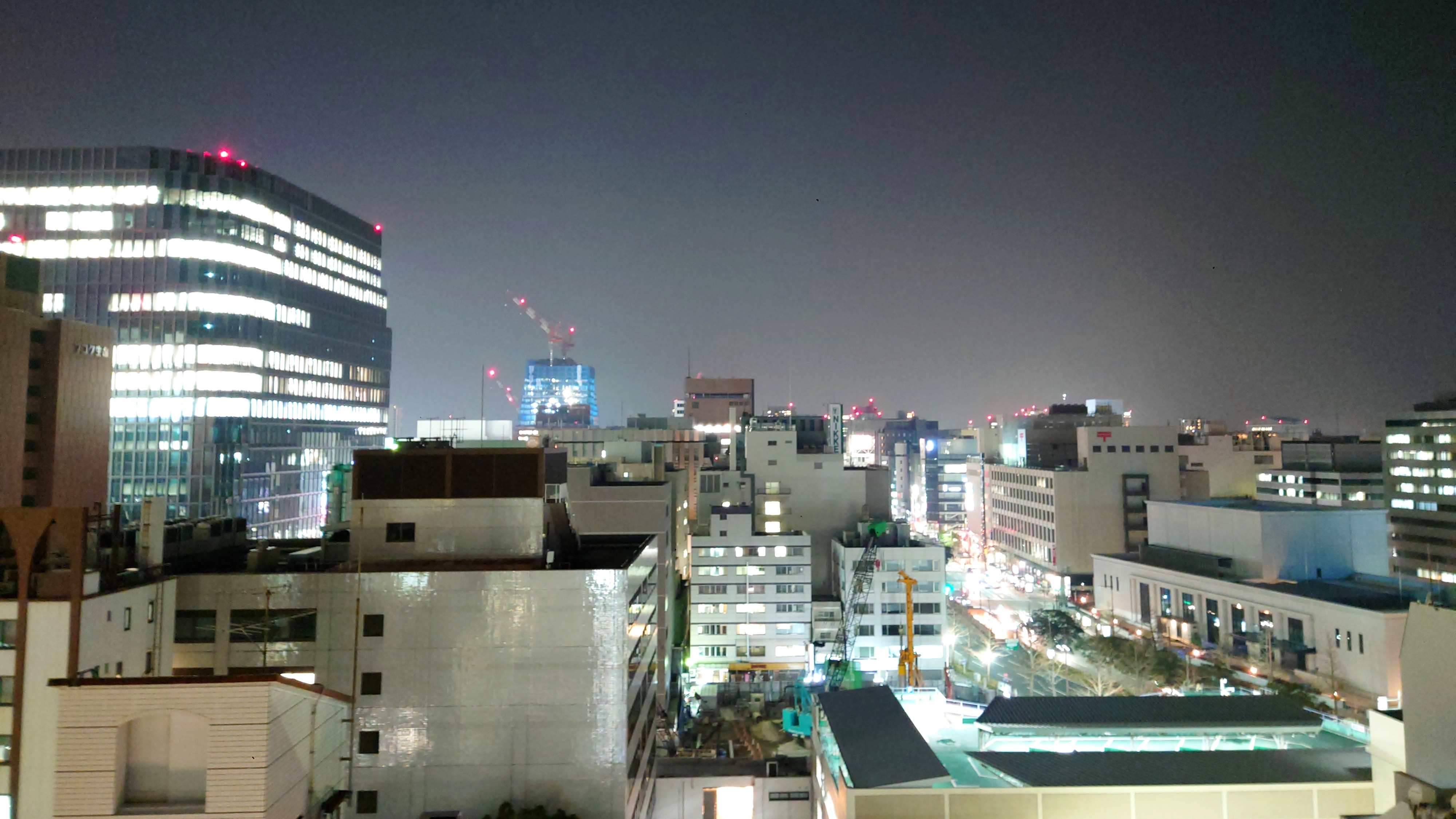 從城市一側（天神一側）眺望的客房