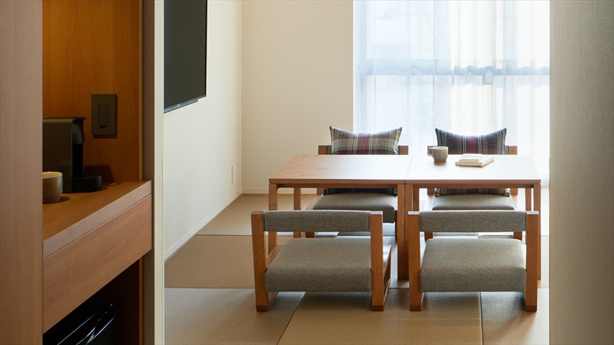 Tatami Twin (Kamar Jepang dan Barat: 2-3F)