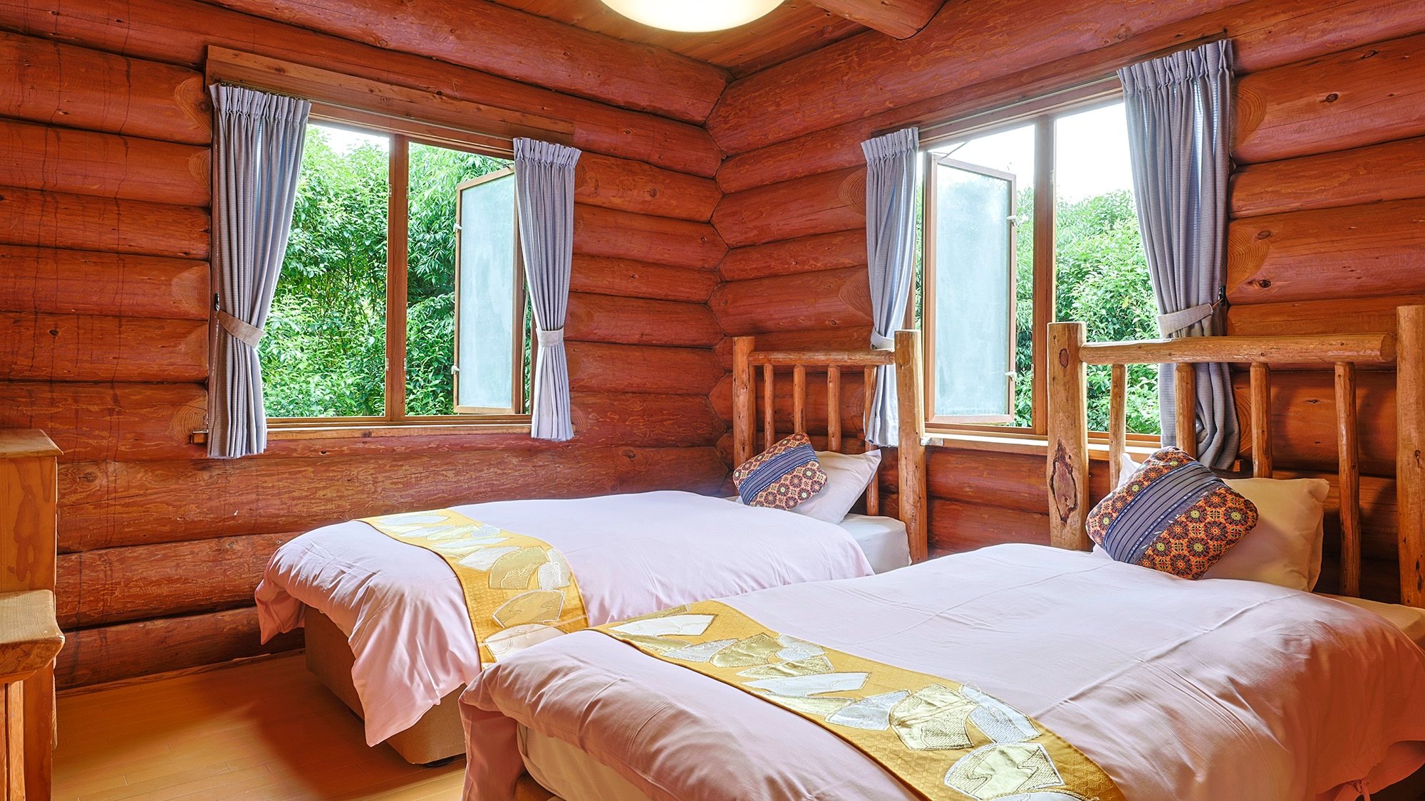 [可攜帶寵物] 小屋 | 1R + 閣樓，遛狗處