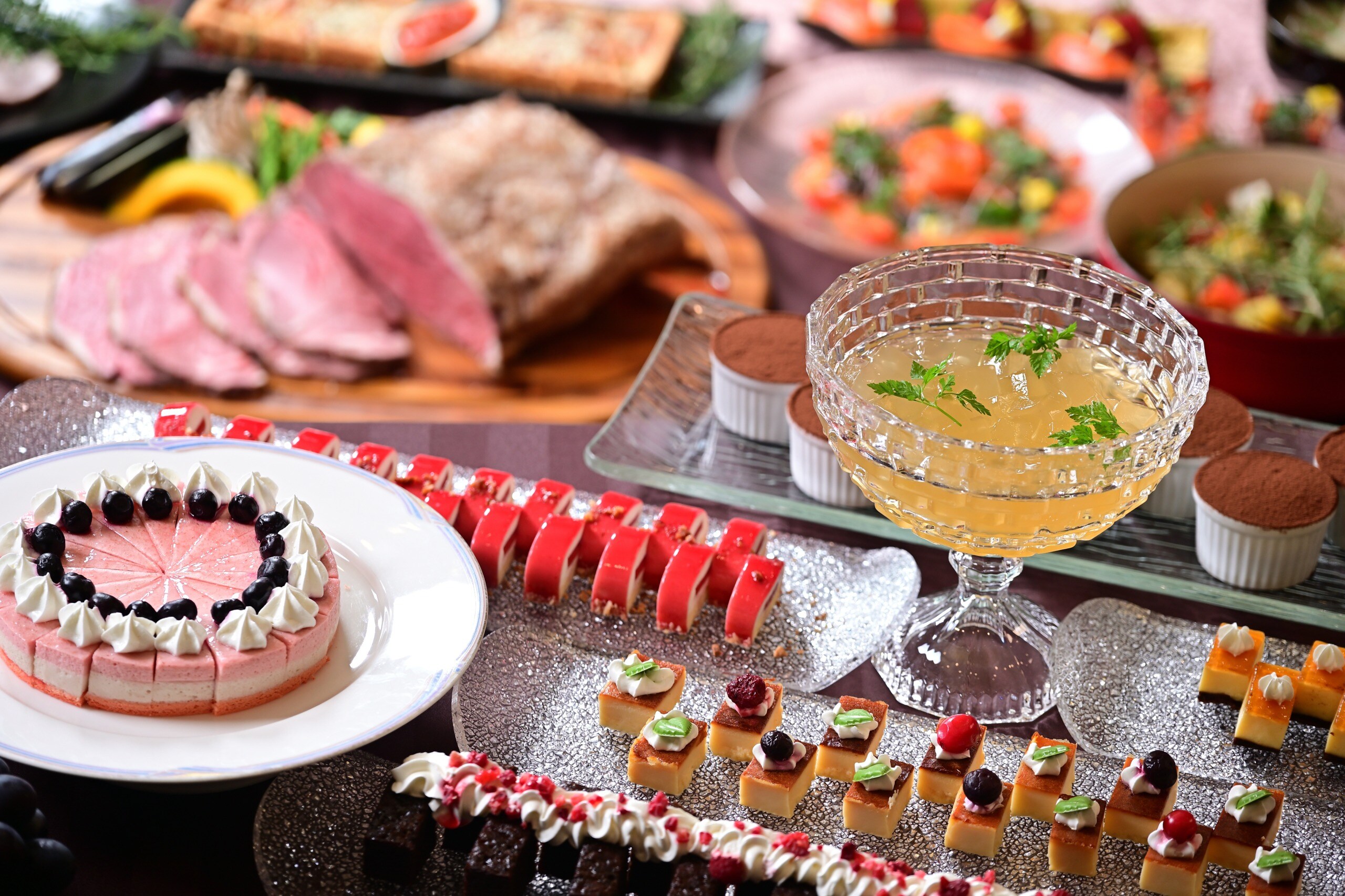 【秋季自助餐】甜點也超多！