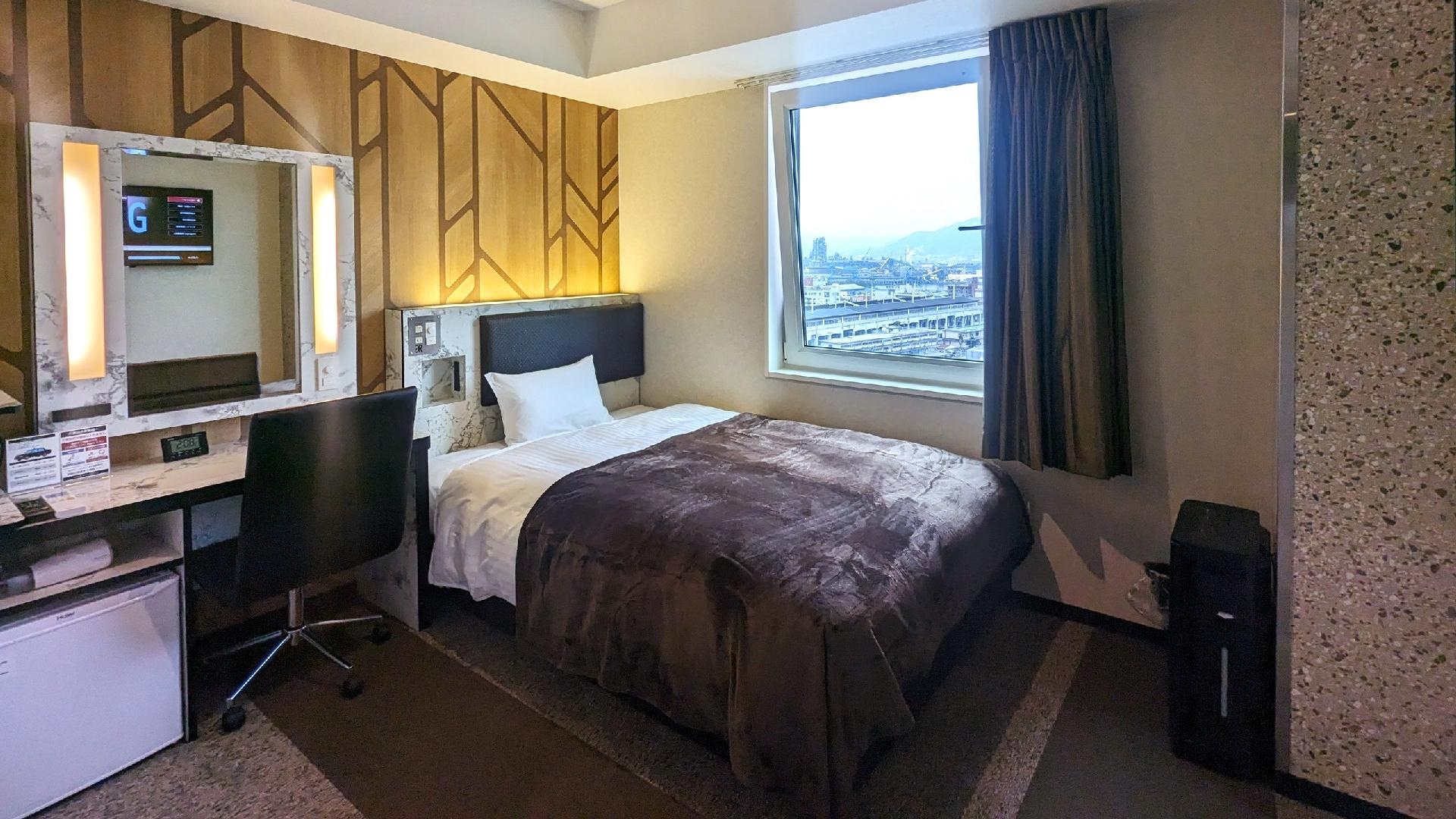 Single room (unit bath type)