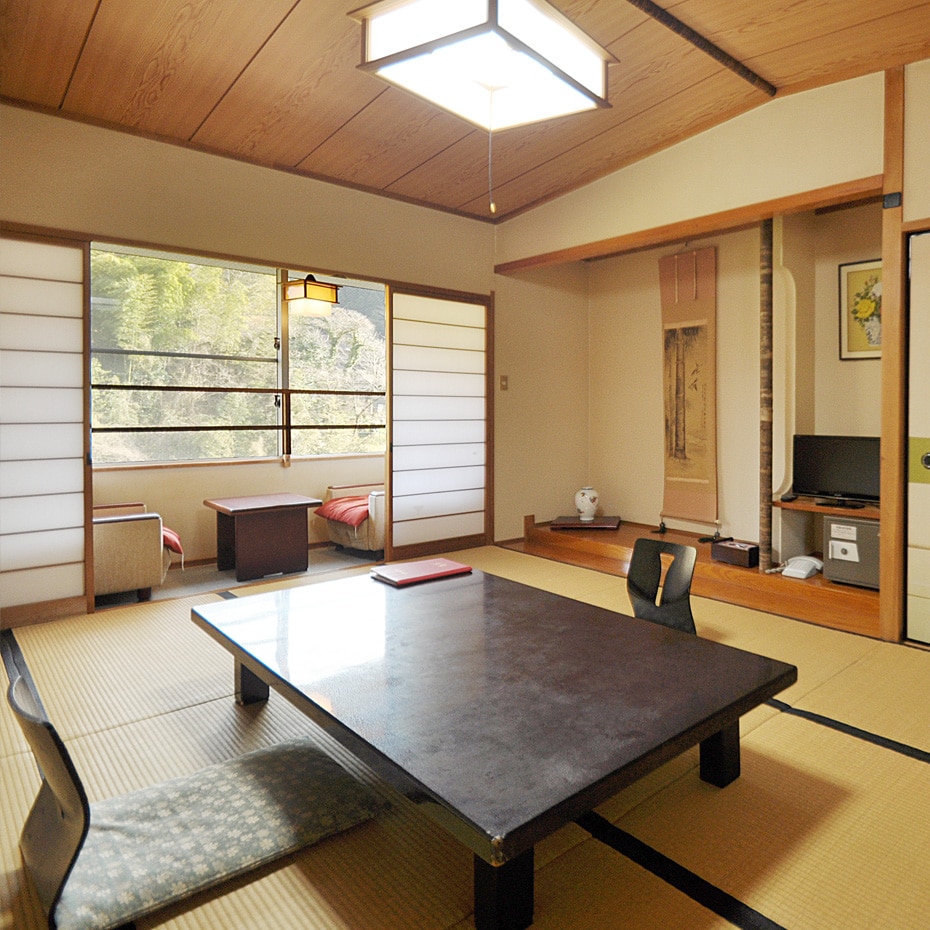 12 tatami mats along the Kase River Japanese-style room tatami mats