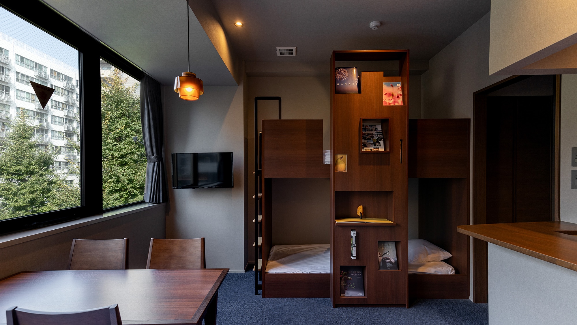 Park Front Dining (30㎡, 2 single beds, bunk beds)