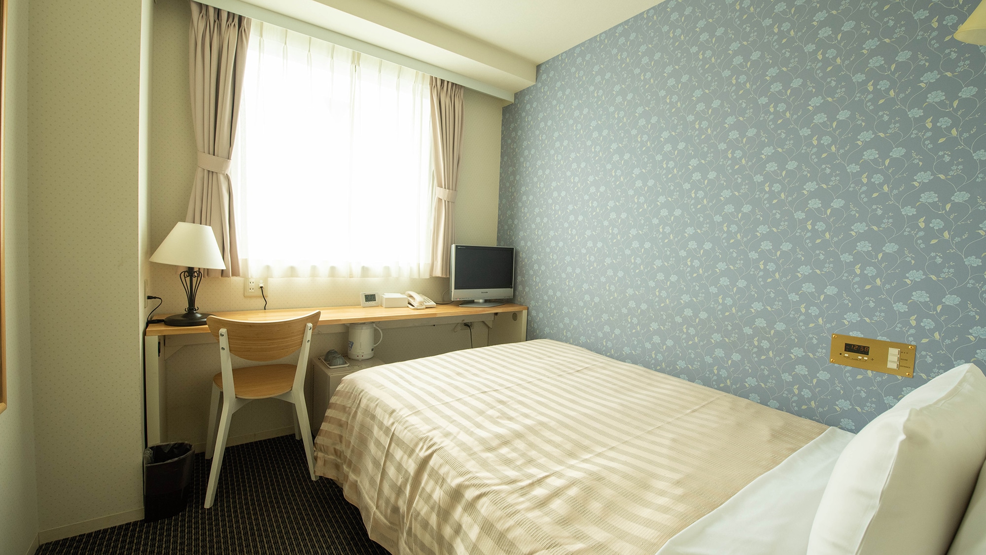 [Hotel brush up]