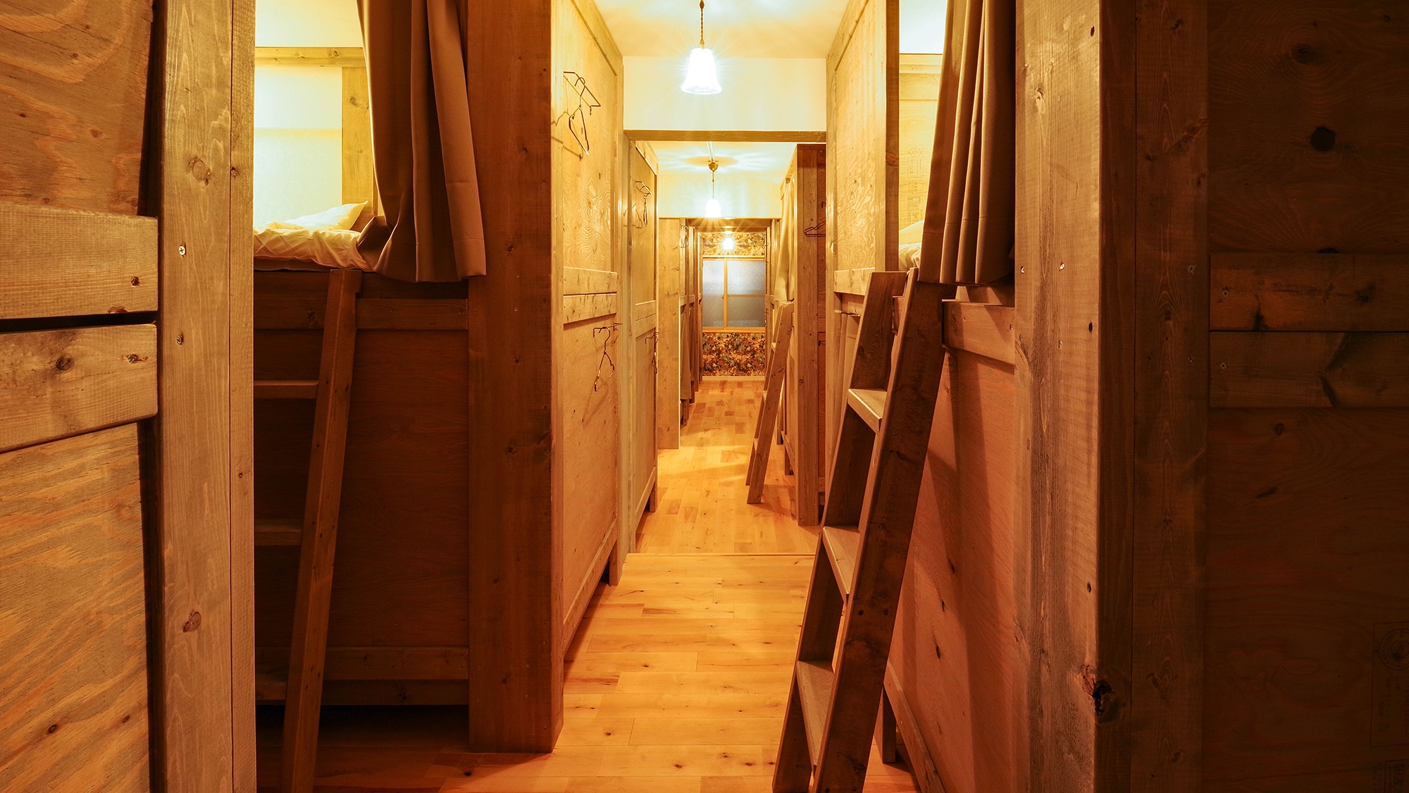 [HOSTEL hanare] - Capsule type unisex room -