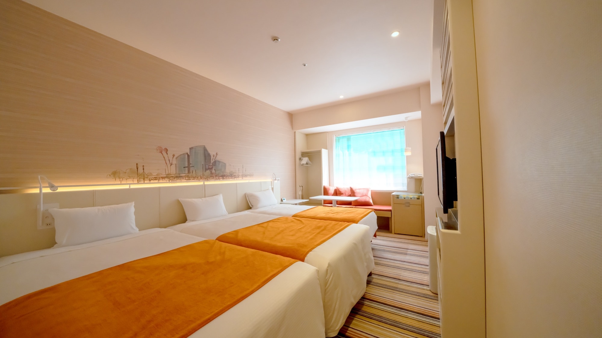 T Building - Triple Room (Fresh Orange)
