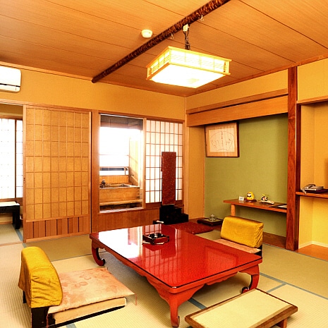 An example of a guest room with an open-air bath, "Akisora"