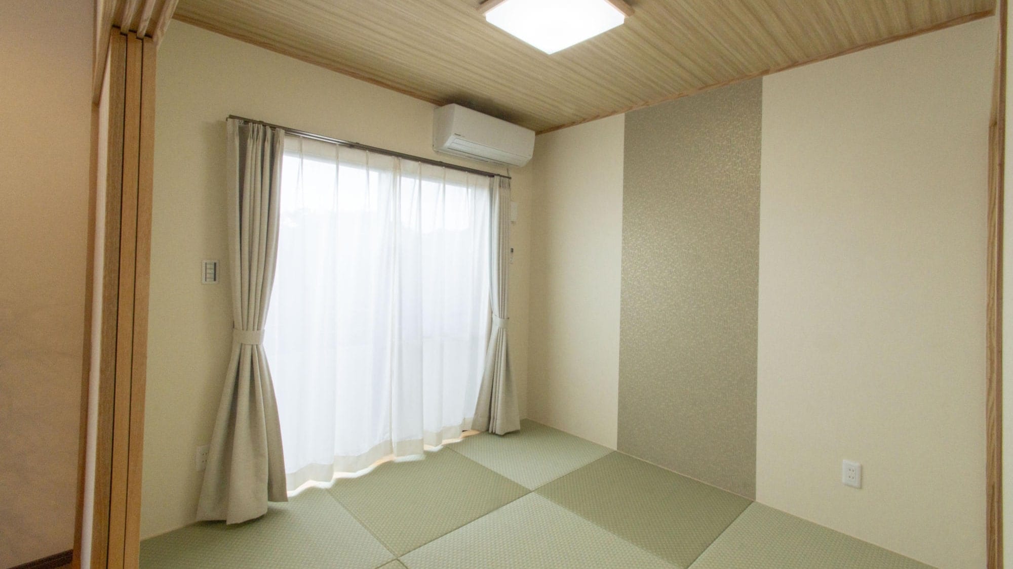 Safe for small children♪ Japanese-style rooms are also available!