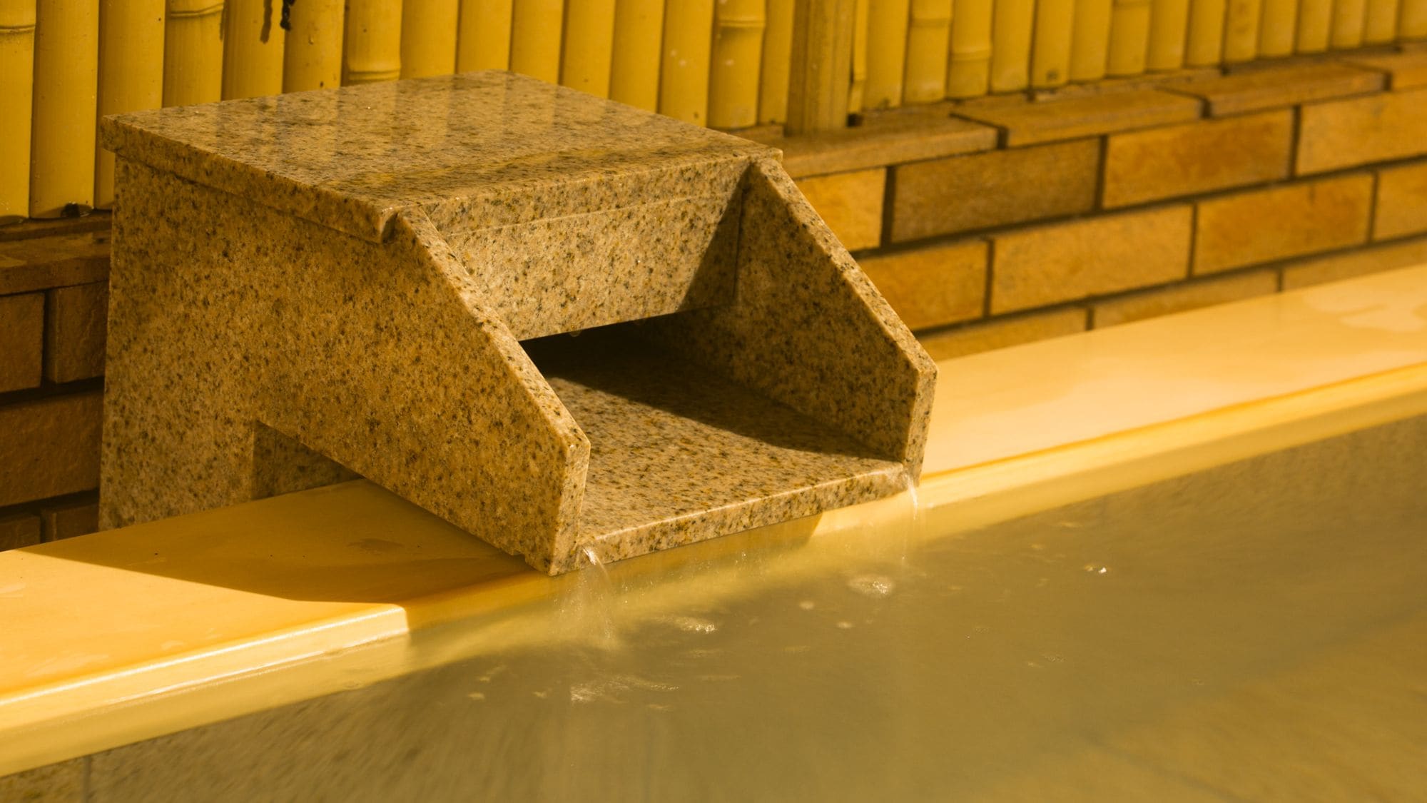 Open-air bath