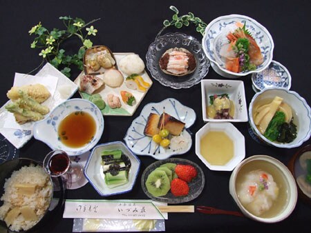 hình ảnh bữa tối