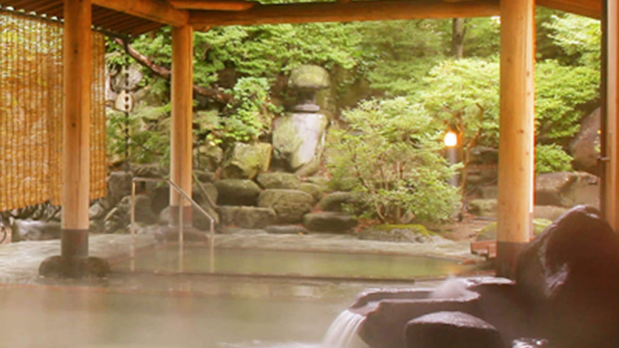 ■Large Public Bath Tendo■You can stretch your legs and relax in our large public bath.