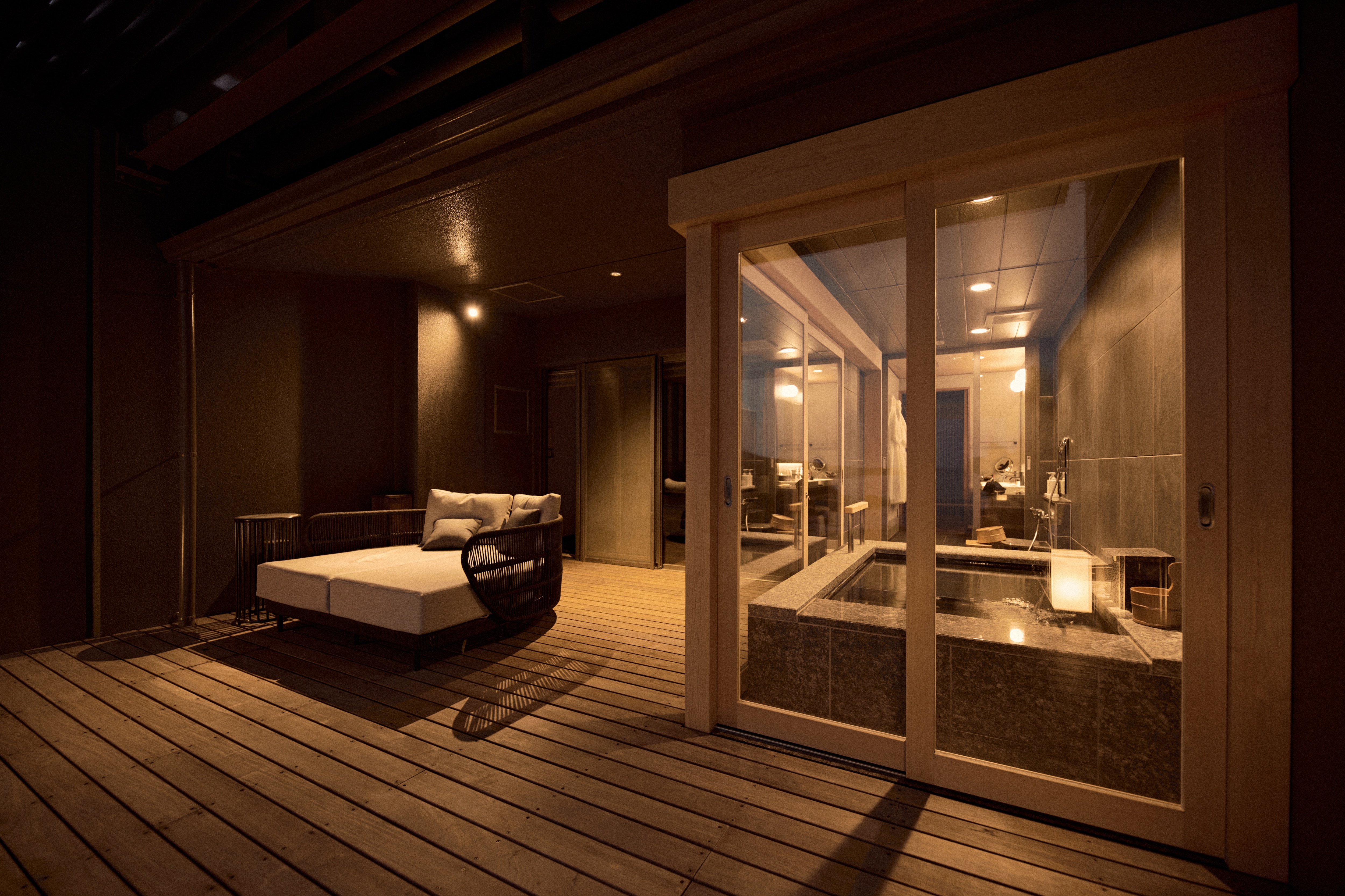 Room 105 open-air bath