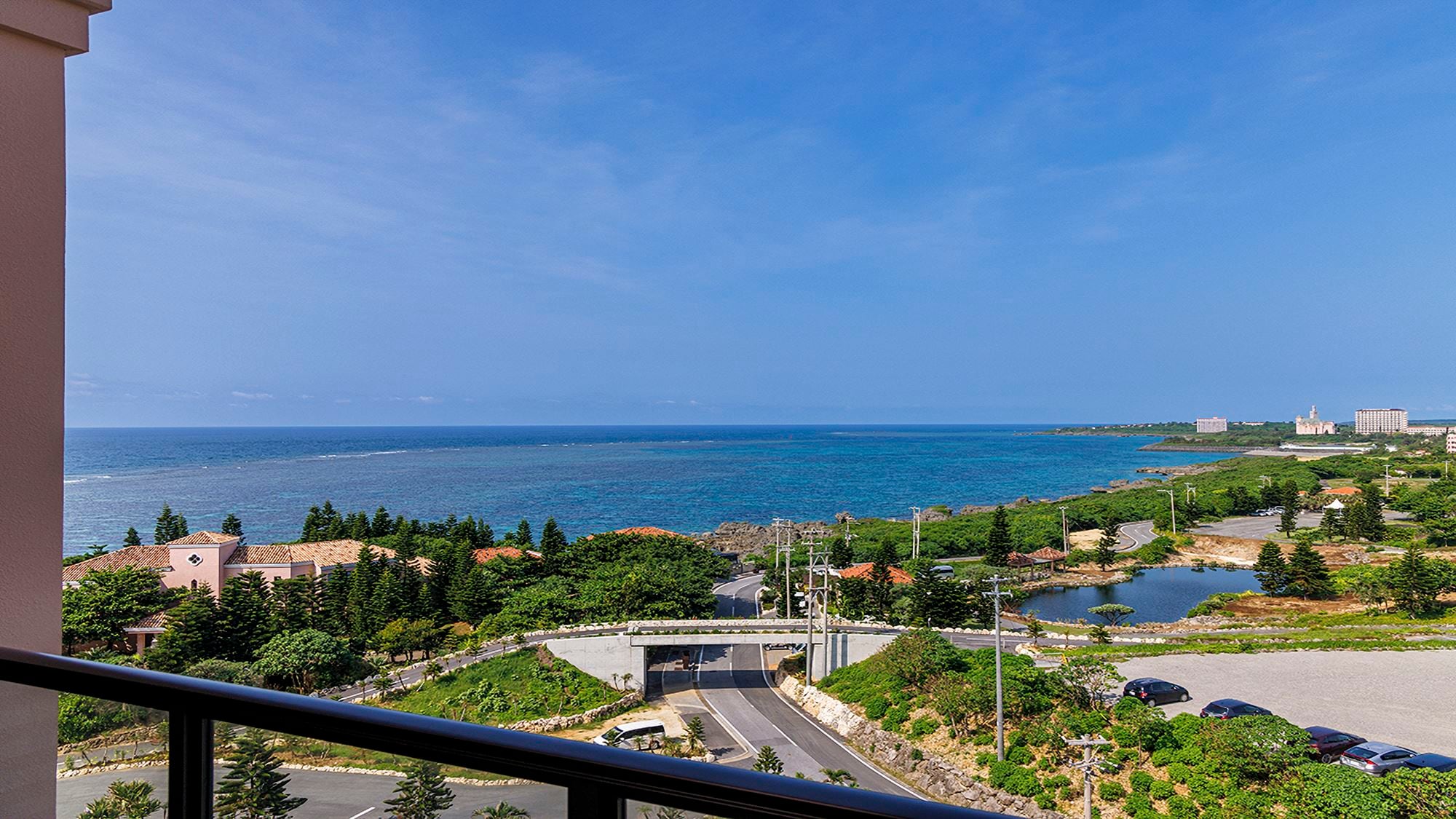 [Premier Corner Suite 1 Bedroom (87 sqm/6th-10th floors) <Resort View>]