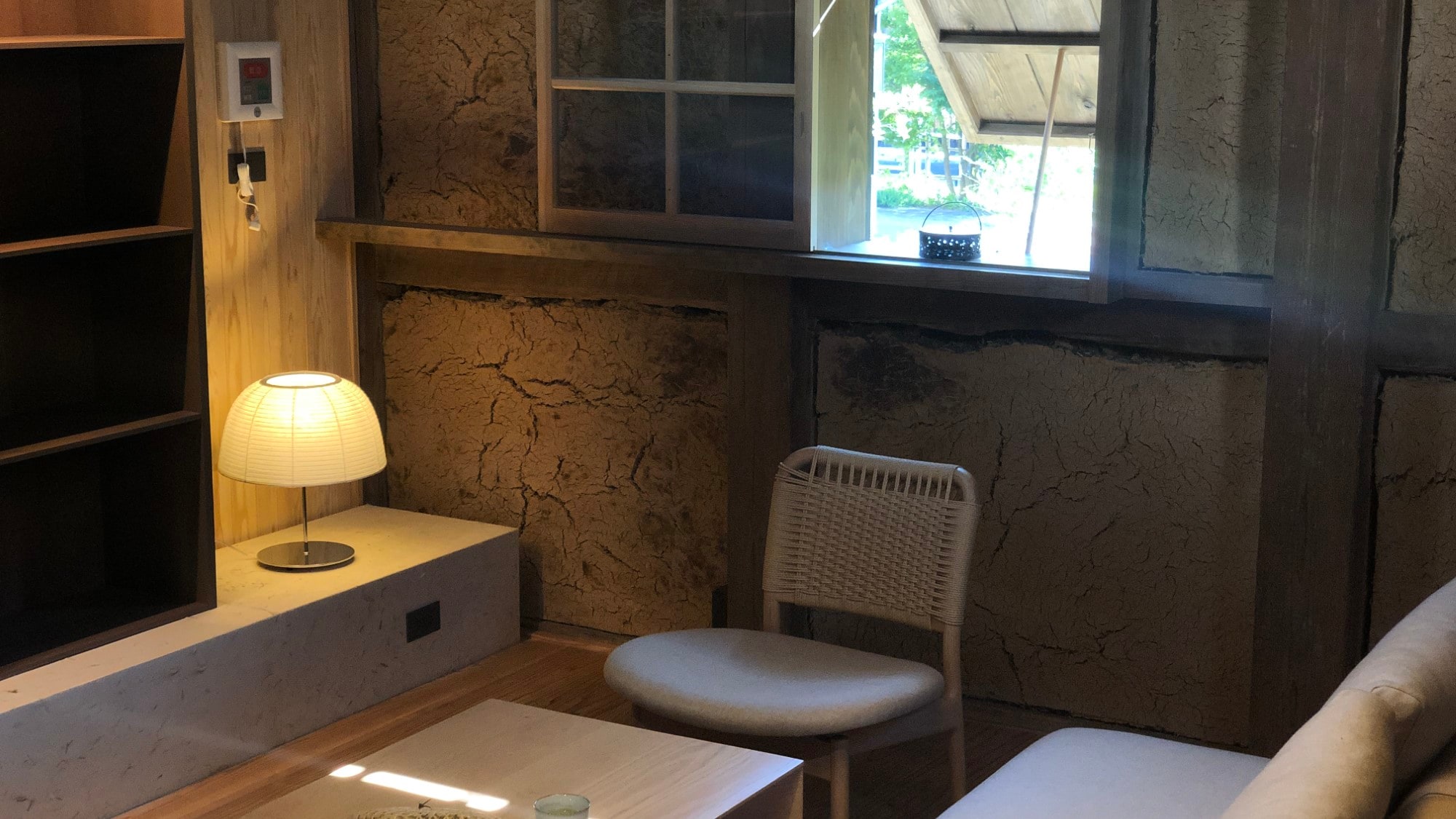 One room for rent: "Shin"