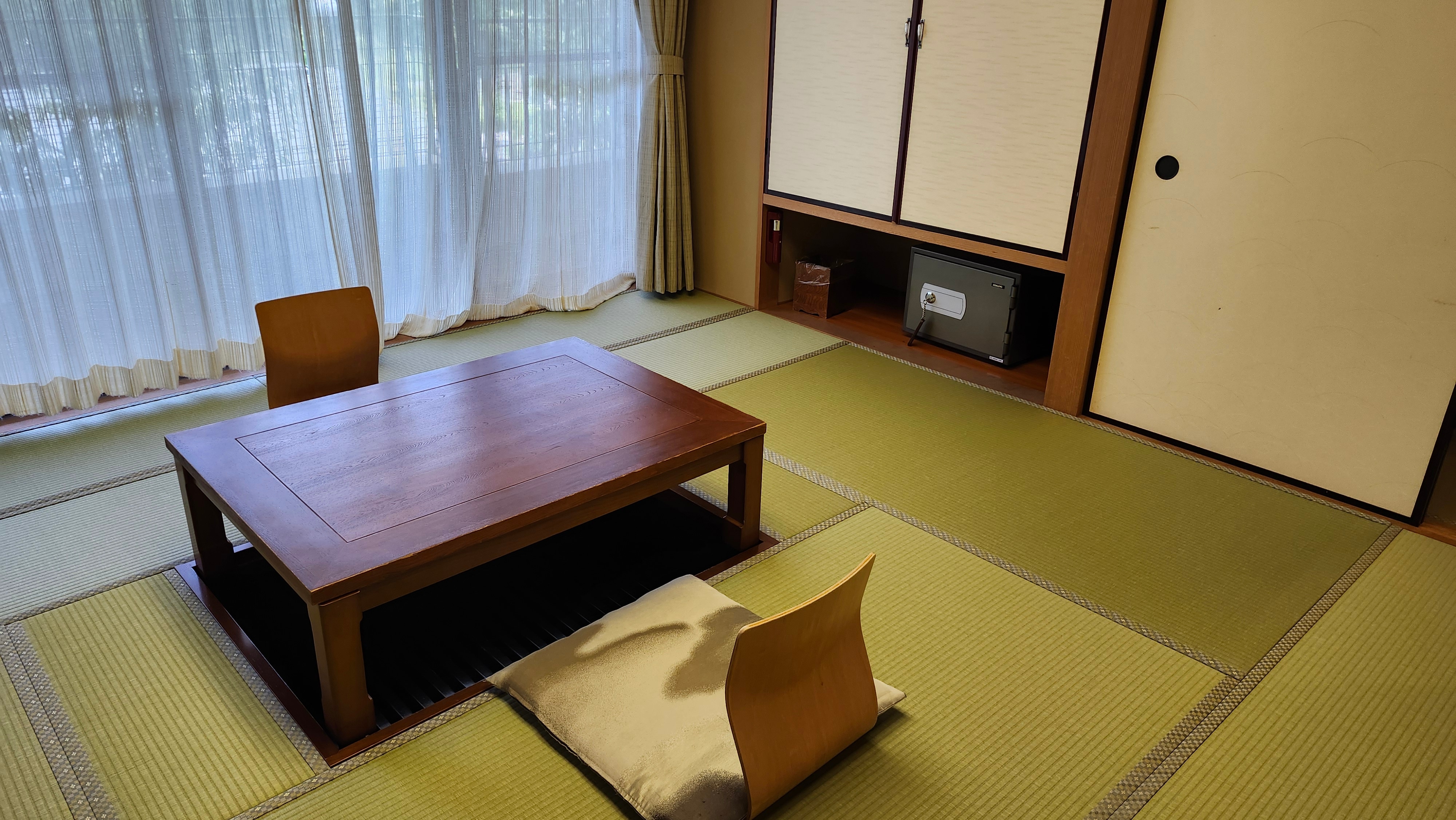 Room type: Japanese-style room