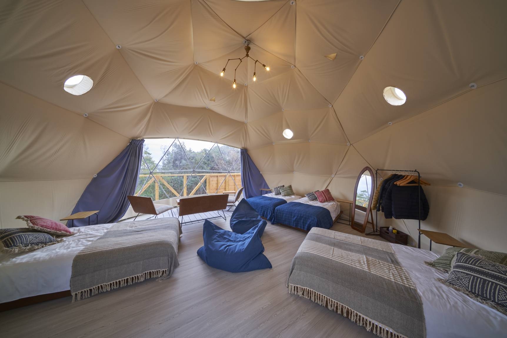 [FOREST DOME]