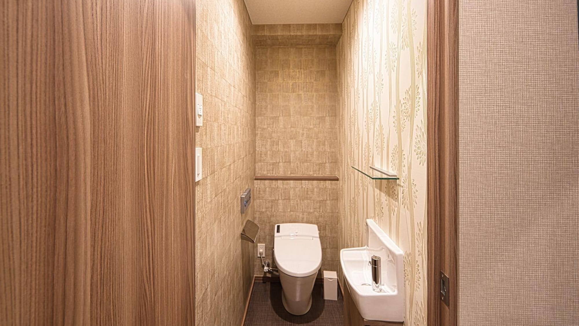 Suite_toilet