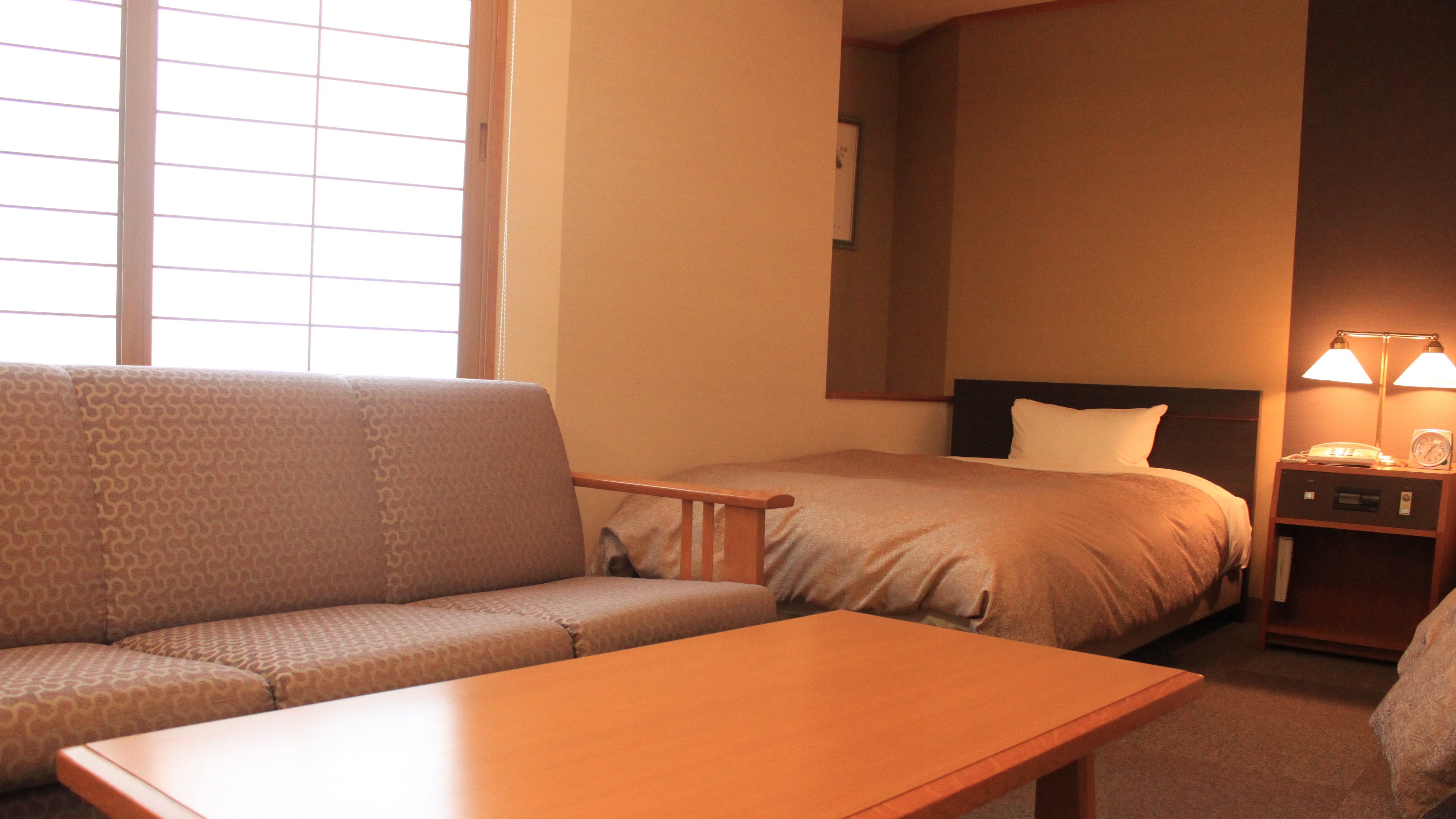 [Main building/non-smoking] Japanese-Western style room/8 tatami mats + twin bed