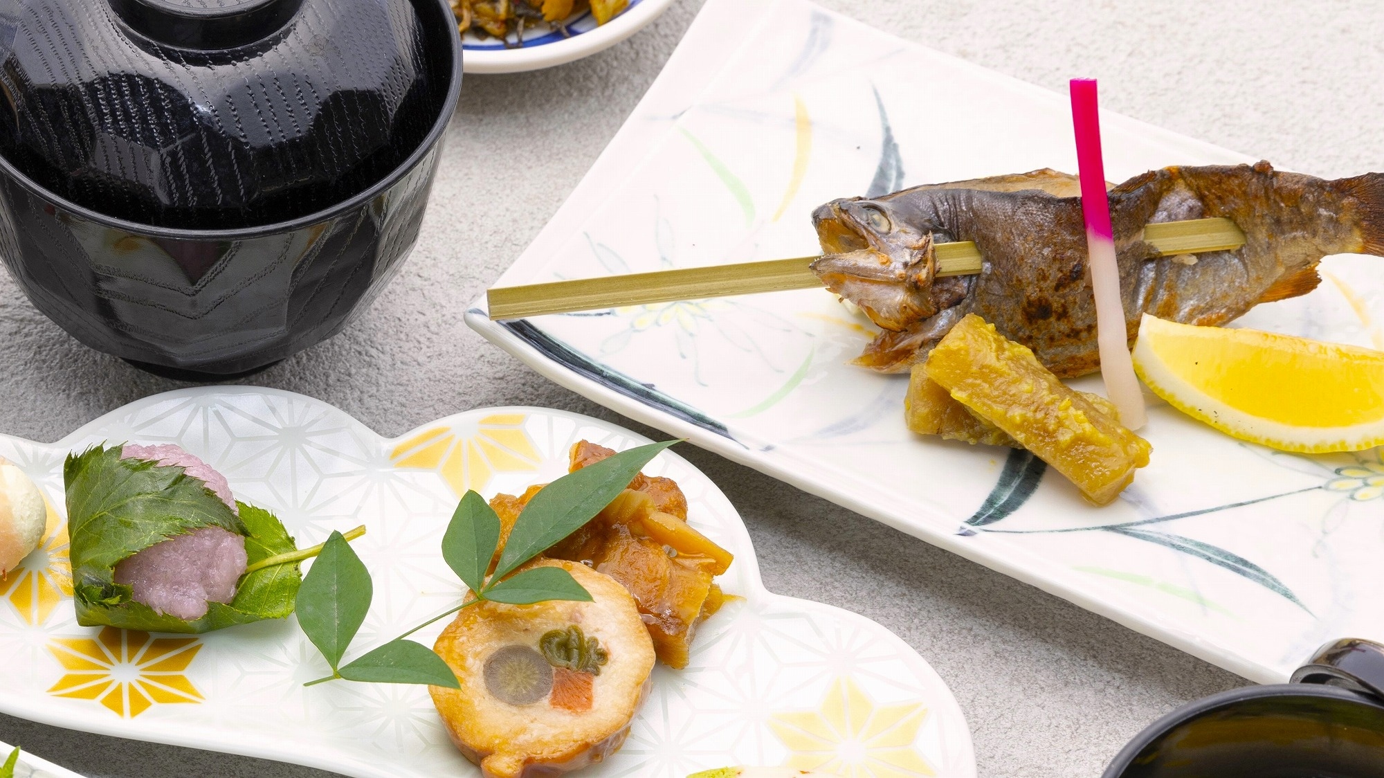Grilled fish that changes with the season