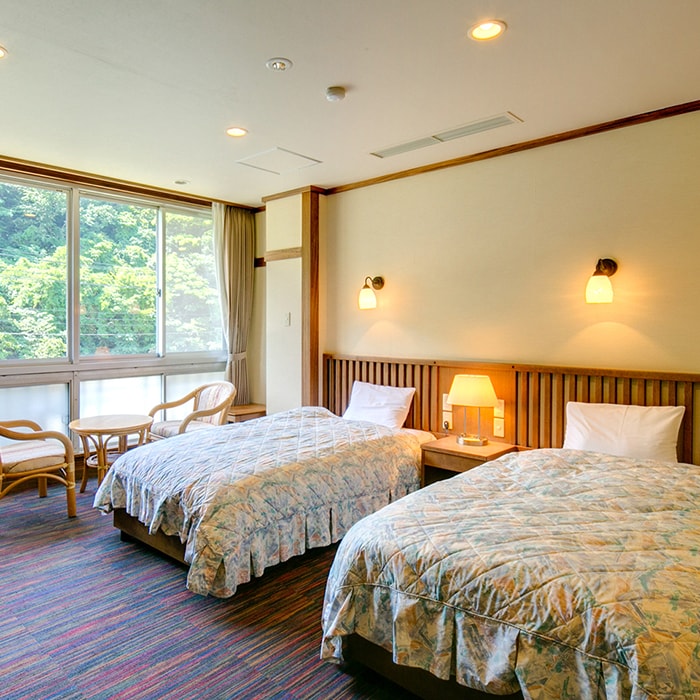 Western-style bed