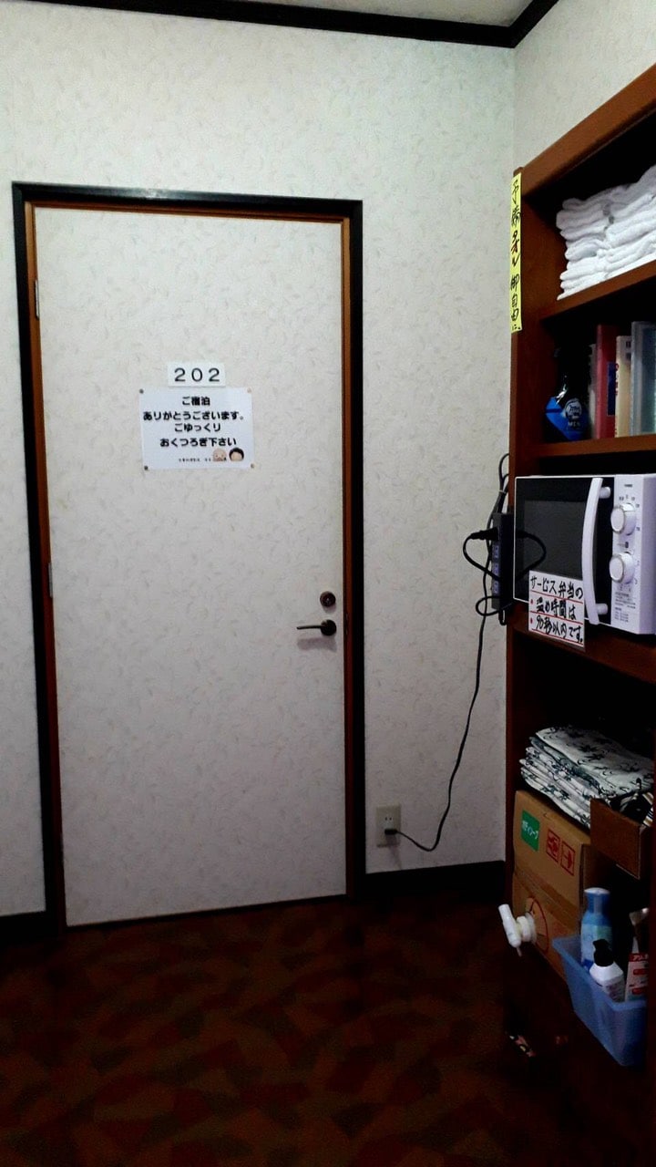 [2楼] 着陆区、微波炉、浴衣、备用毛巾