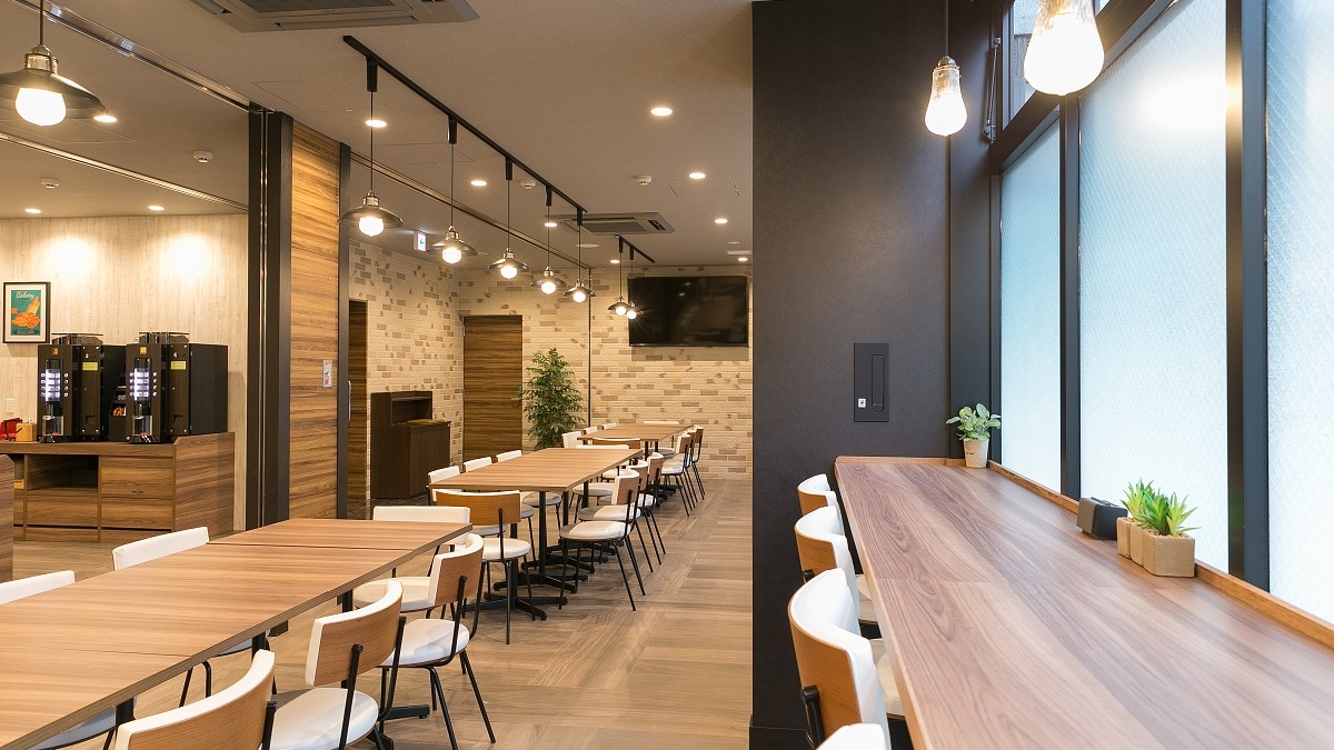 ◆ 1F Express Café提供免费咖啡、茶和汤。