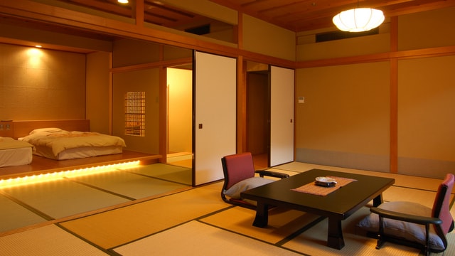 [Main building] Japanese and Western room 70 square meters