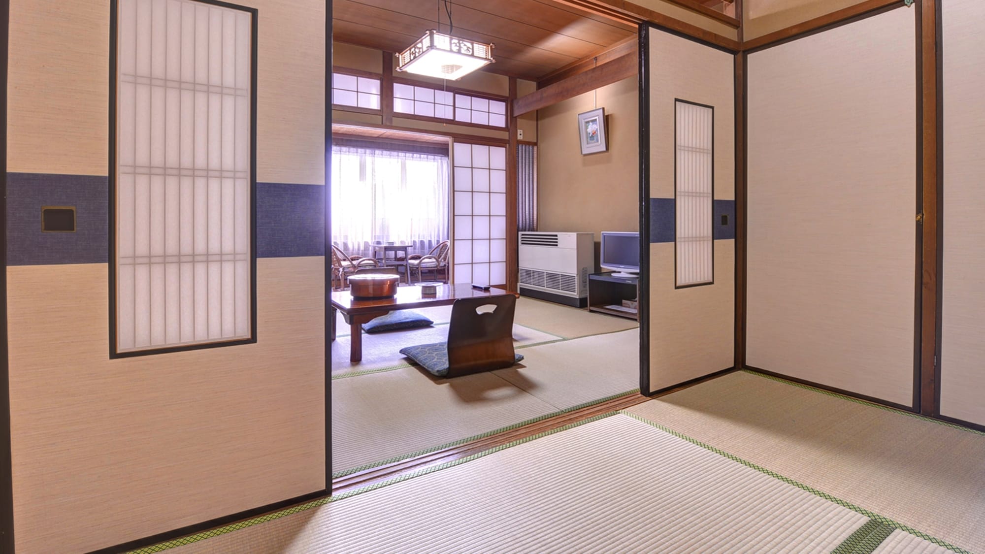 *[Pure Japanese-style room with toilet] Enjoy a relaxing Kyoto experience in a traditional room.
