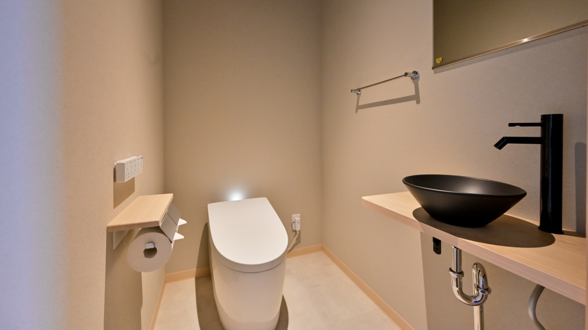 [Japanese Suite - Kumo] A suite room renovated in May 2024.