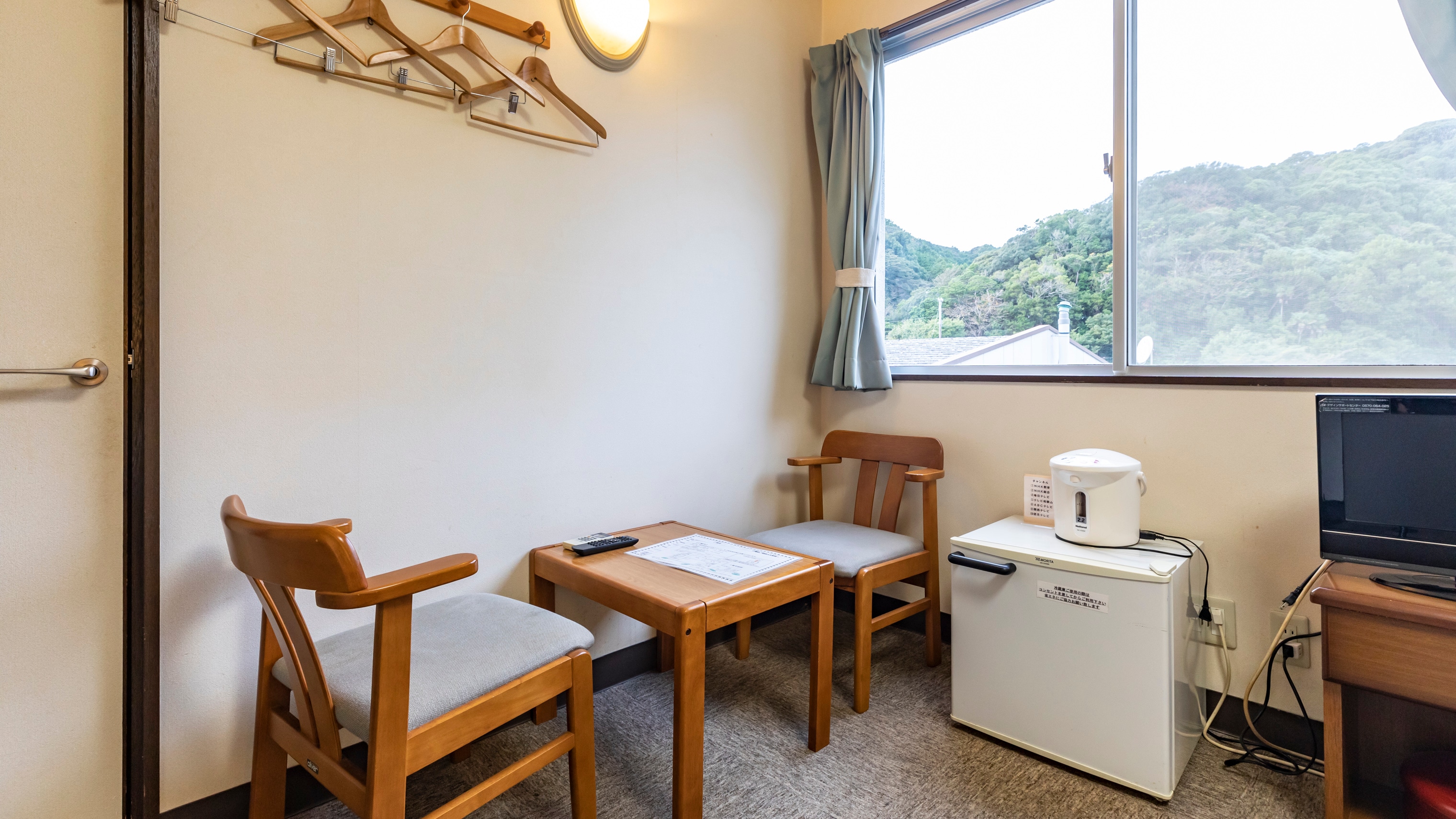 [Non-smoking] Twin room
