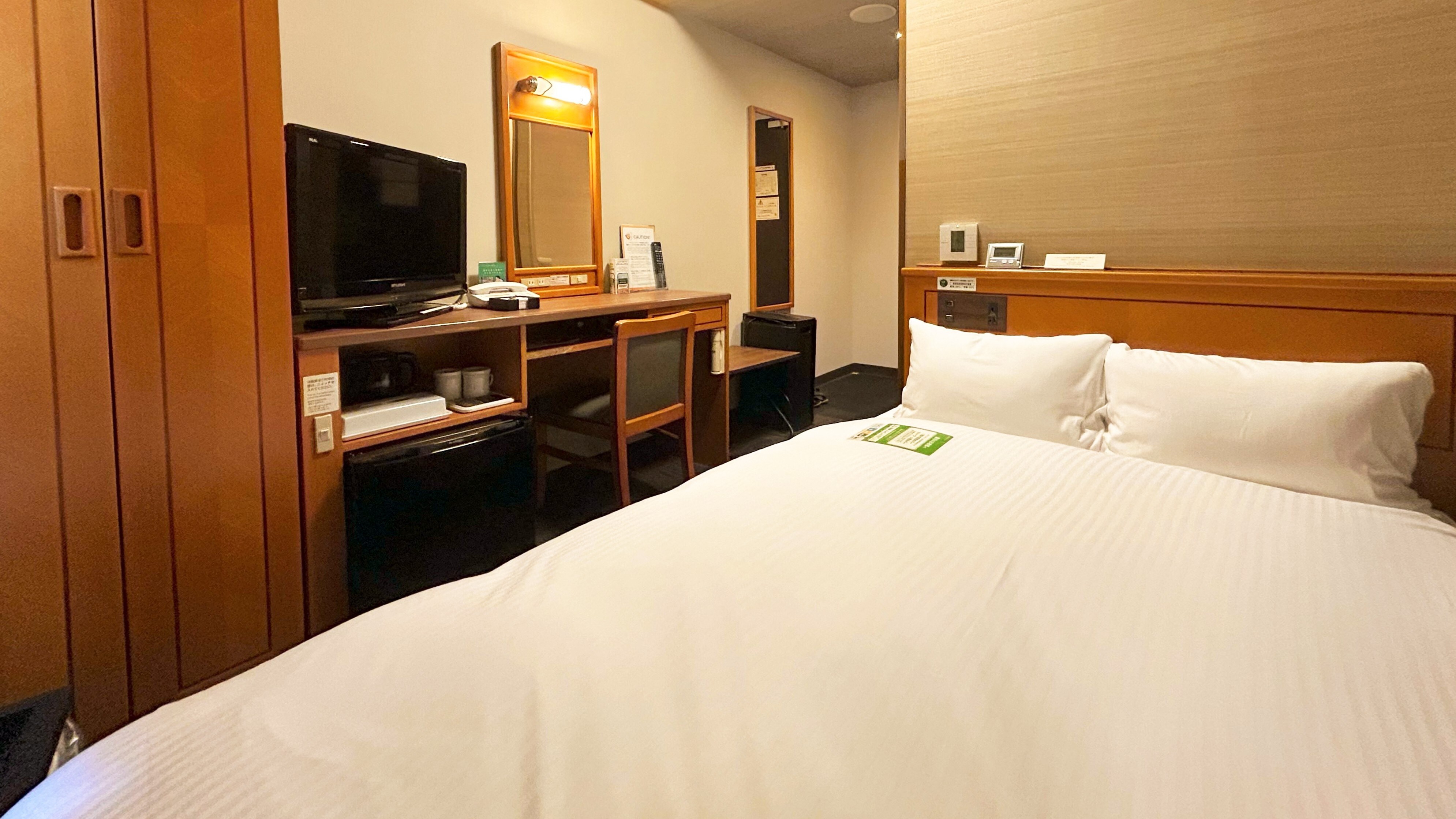 Kamar semi-double 1