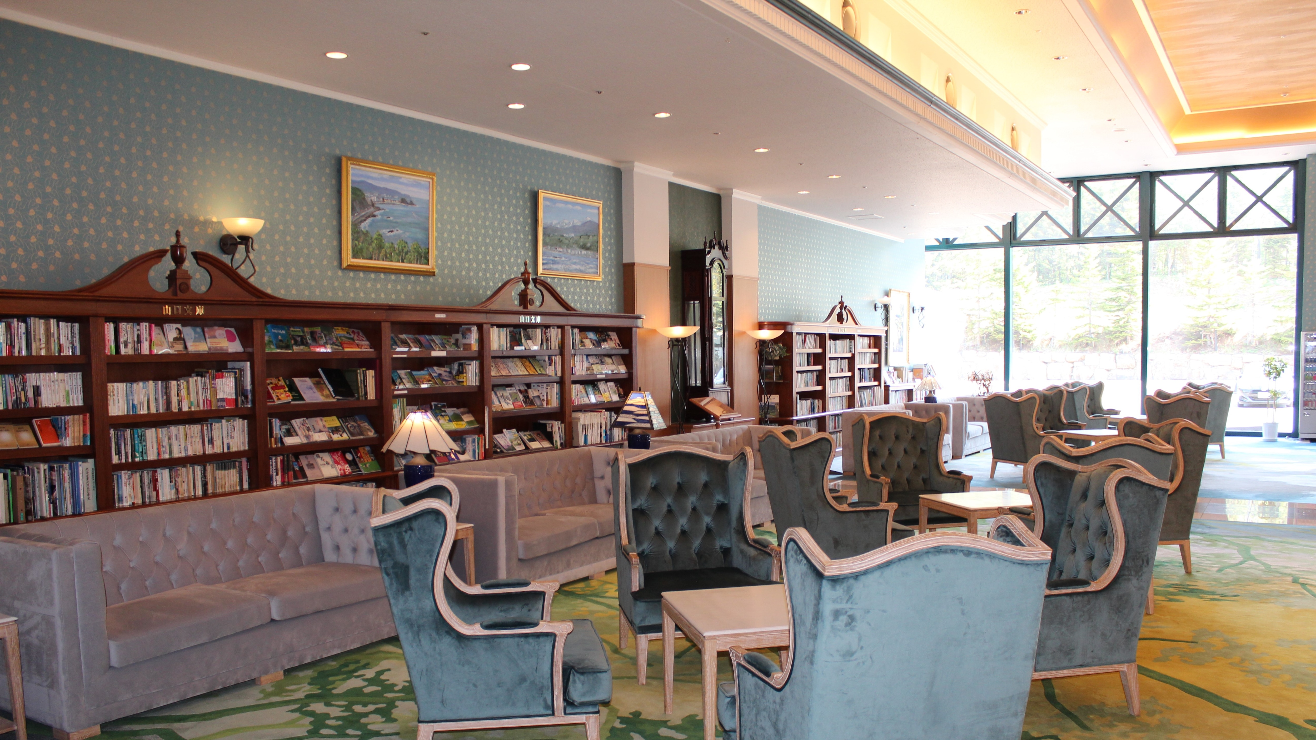Guests staying at "Yamaguchi Bunko" can bring it to their room free of charge.