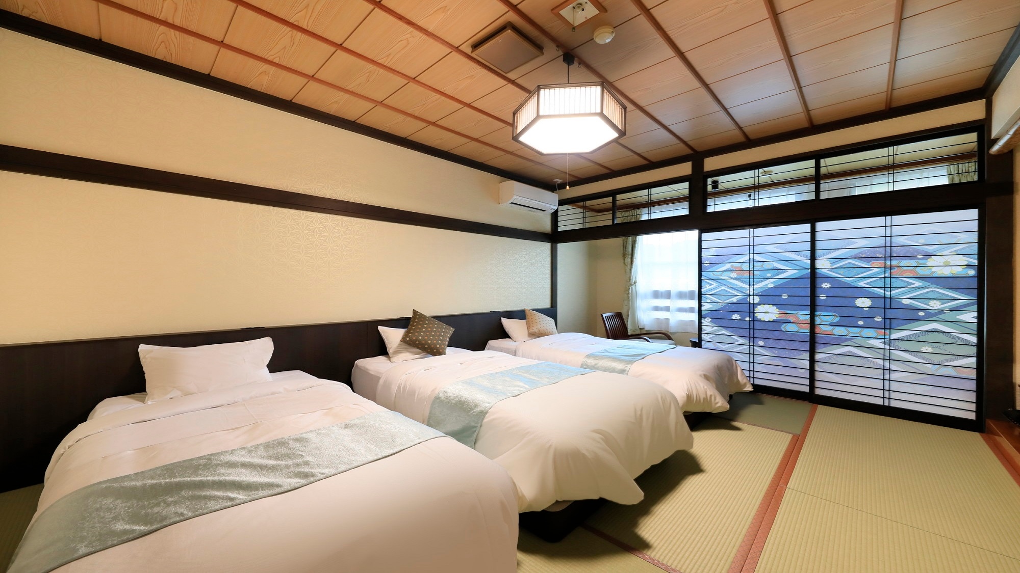 ■ Guest room 305_Katsuki_10 tatami mats (3Bed)