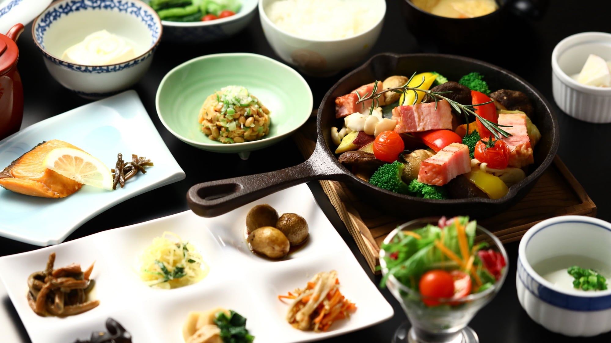 【조식】현지 야채를 듬뿍 사용한 일본식 서양식 조식을.