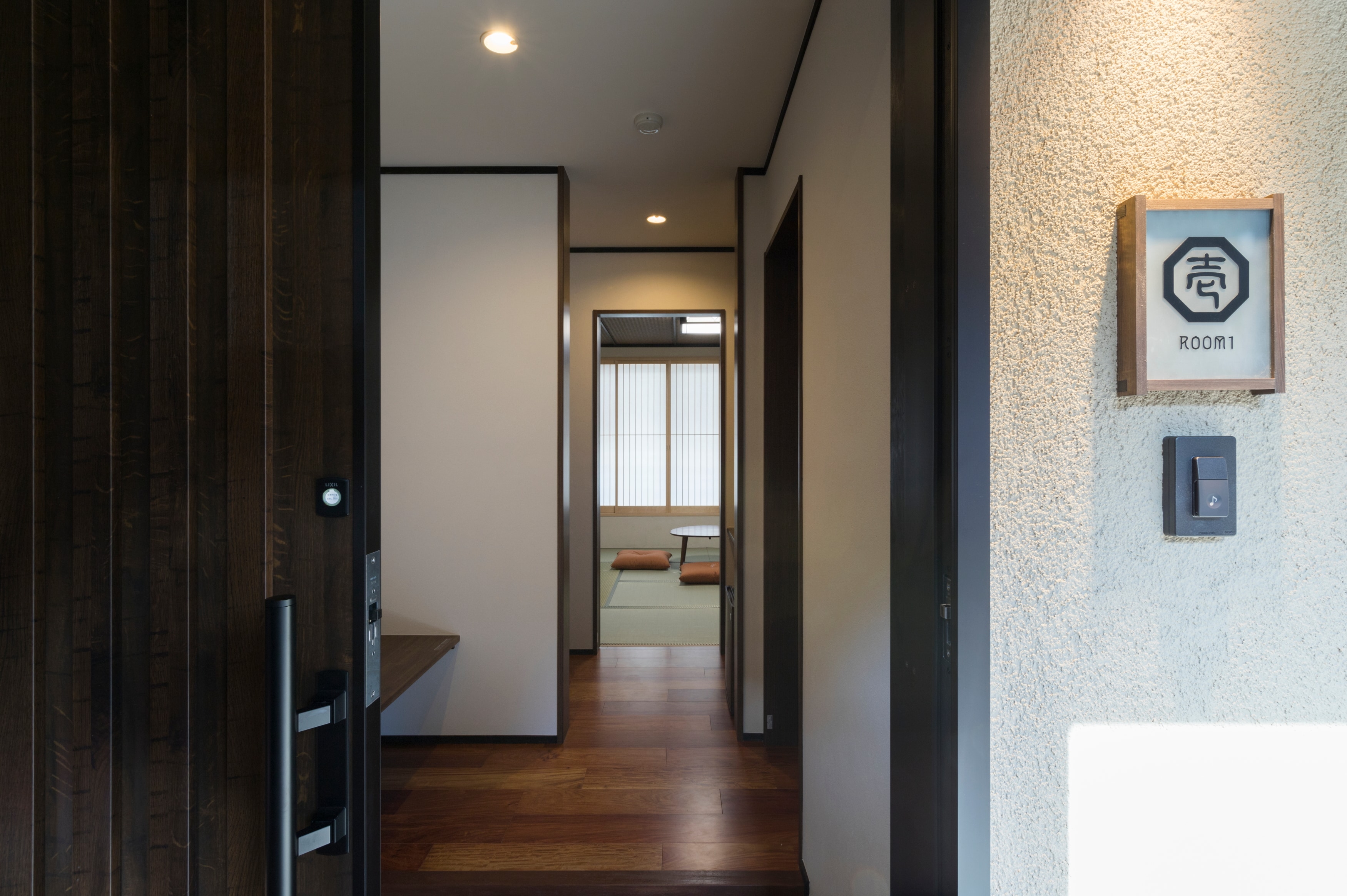 Guest room through