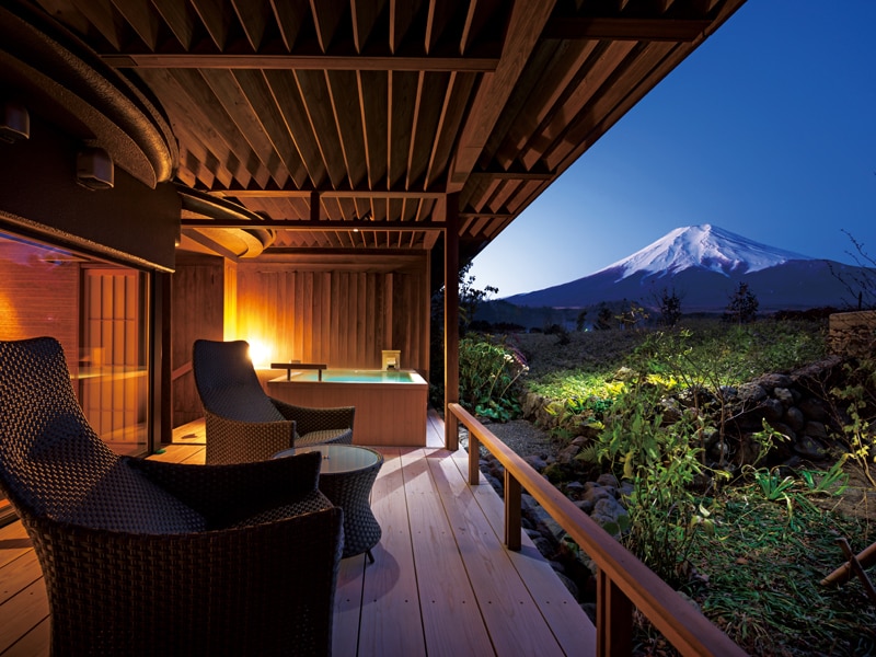 Fukuchi A type / Hot spring open-air bath facing Mt. 445 (Photo shows room 445 with deck terrace)