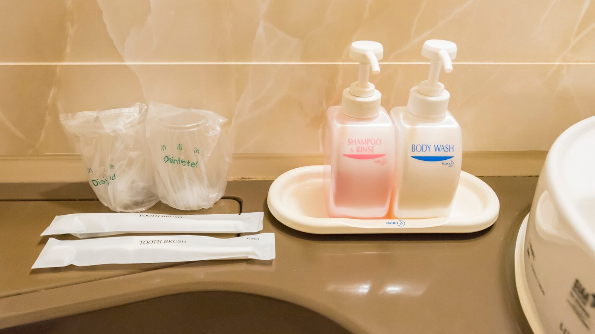 Room amenities are really minimal. Please prepare what you need before your stay.