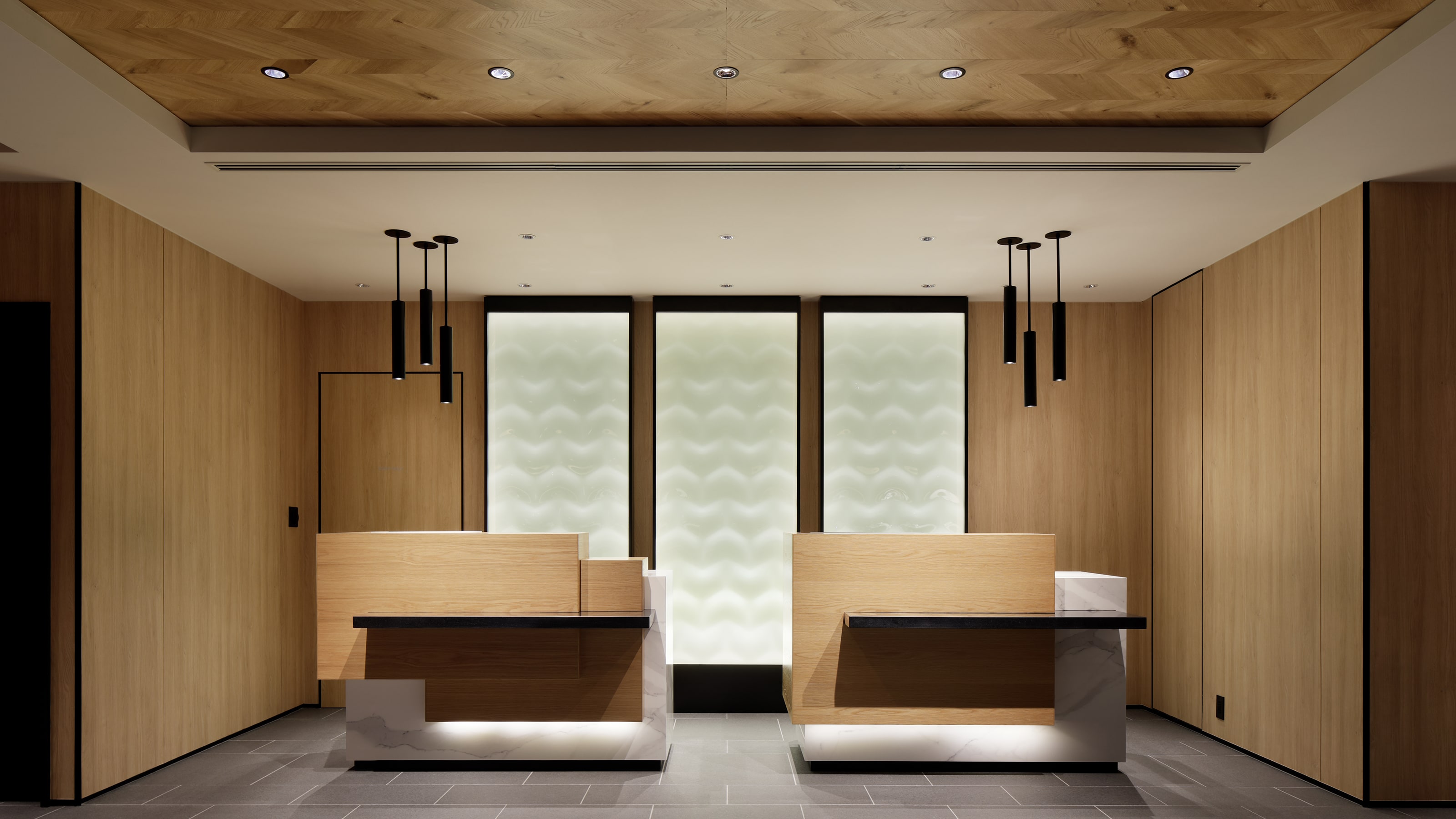Front Desk: We welcome you with warm hospitality.