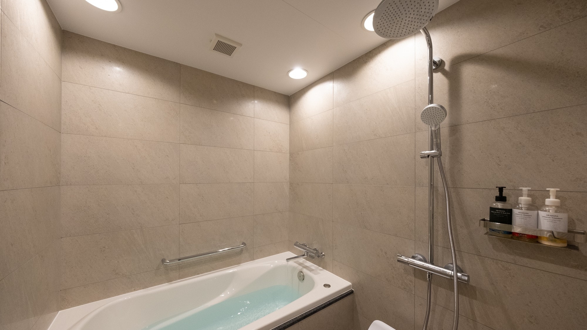 Garden villa (48 square meters) bathroom with washing space