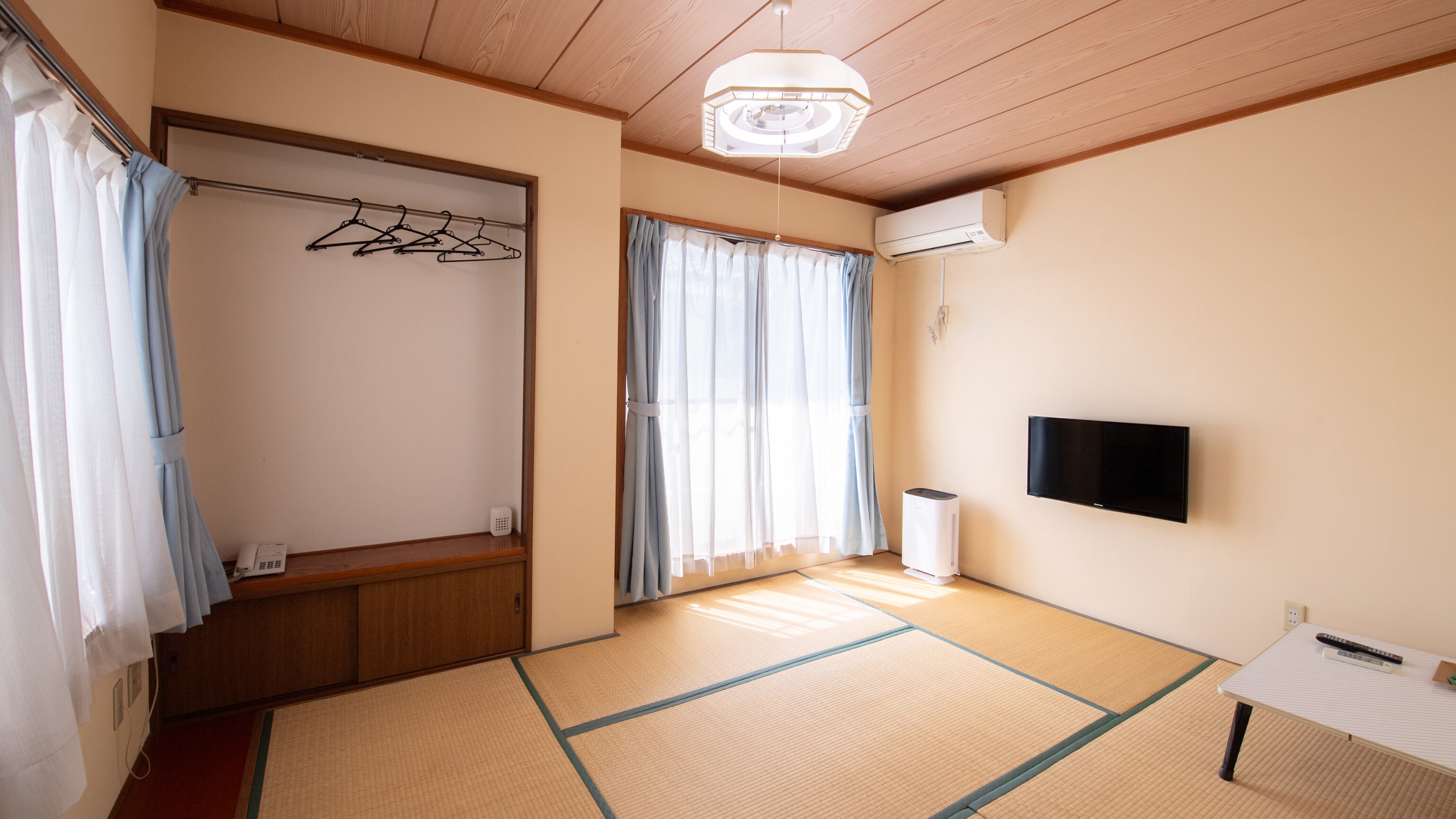 [Annex/Non-smoking] Japanese-style room for 1-3 people
